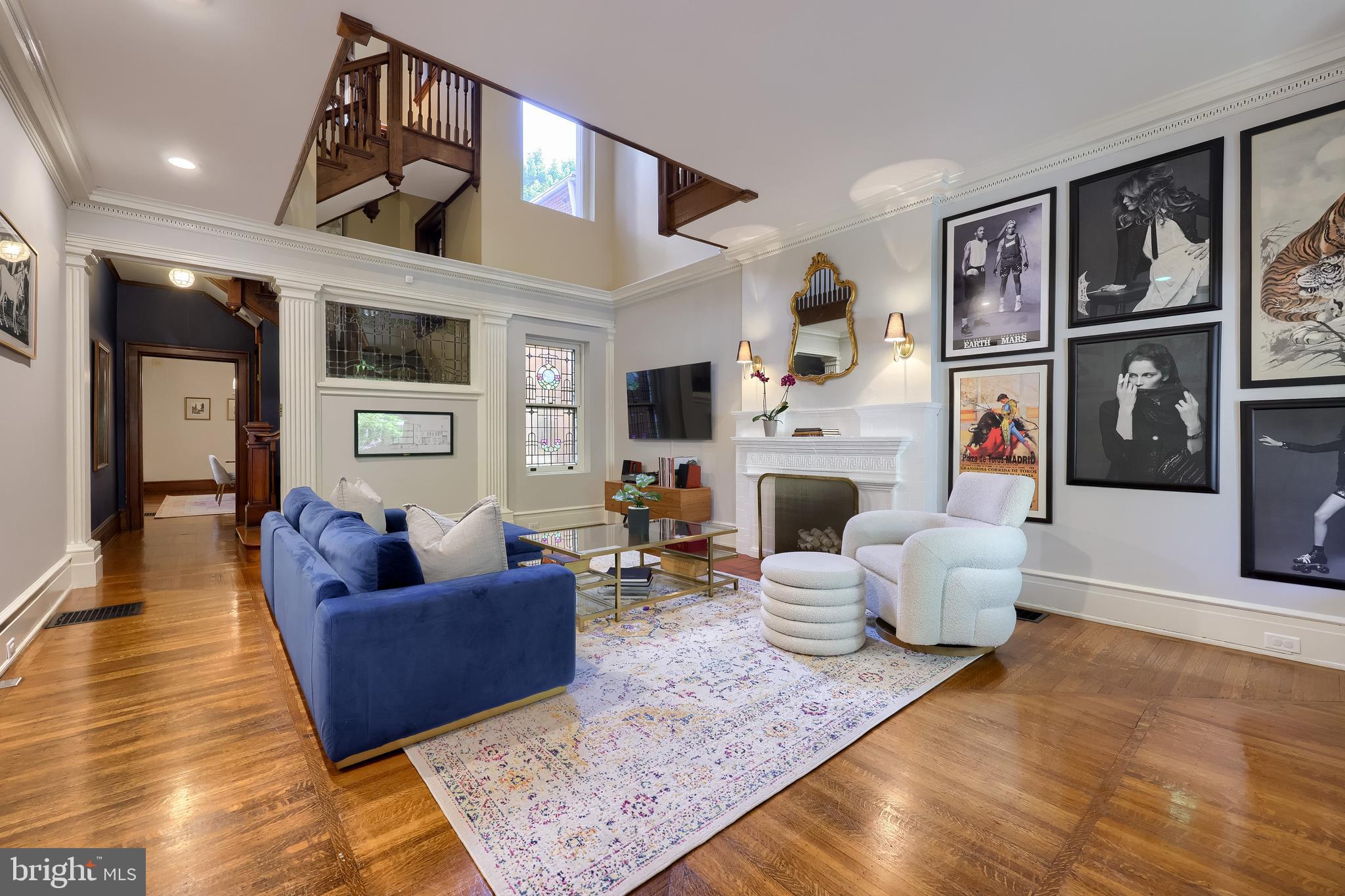 423 W ORANGE STREET