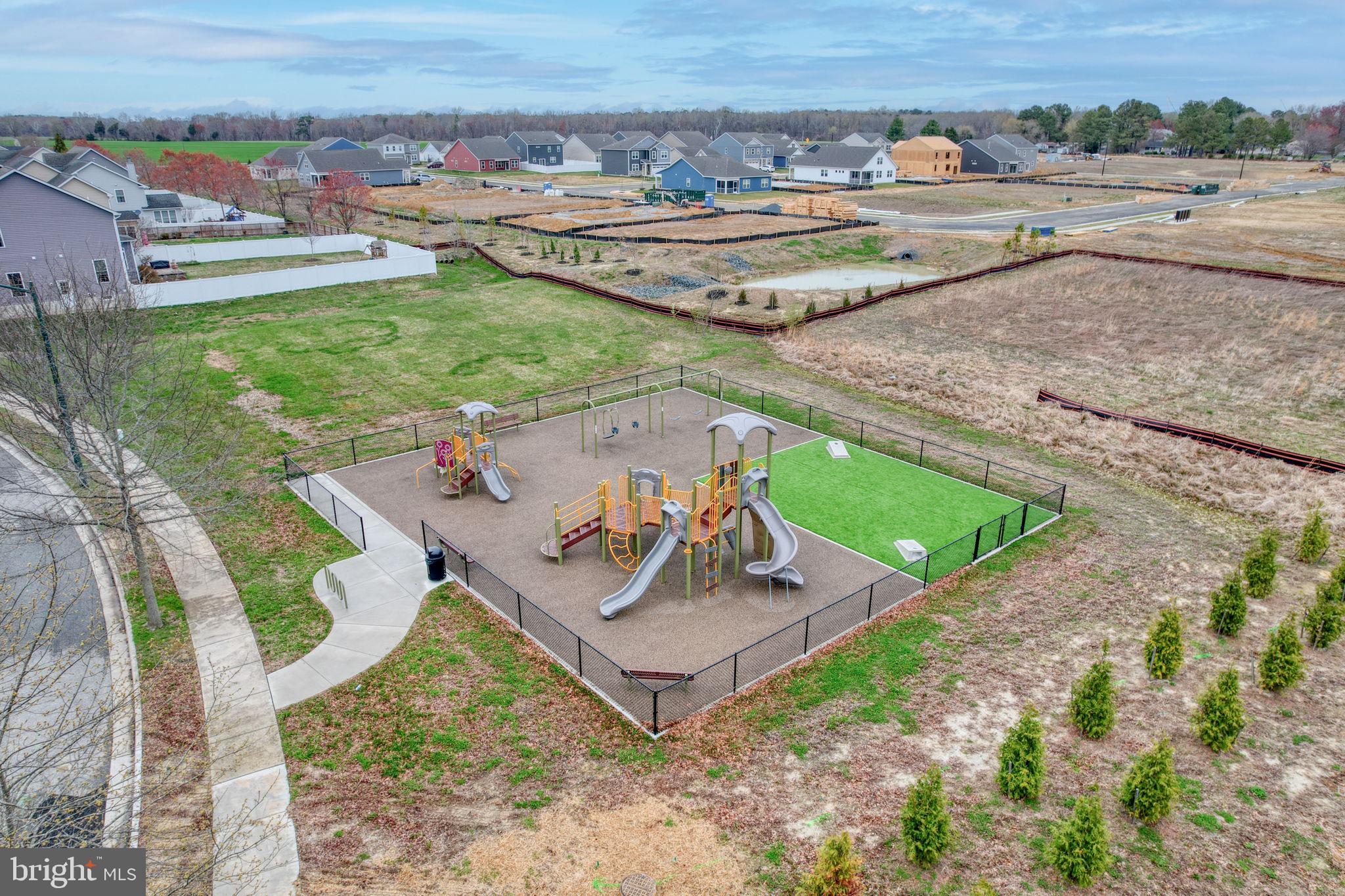 HUNTERS MILL - Residential