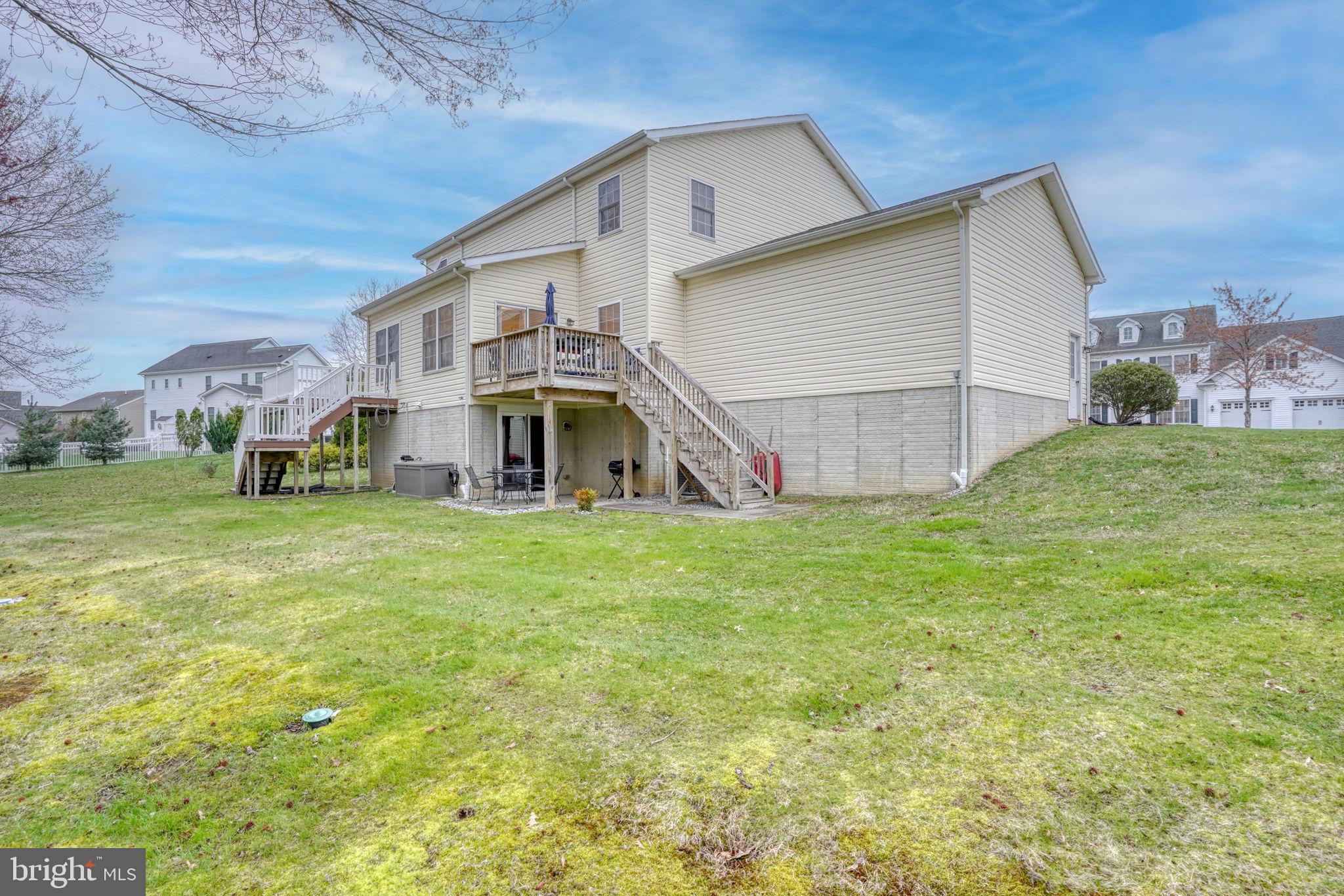 HUNTERS MILL - Residential