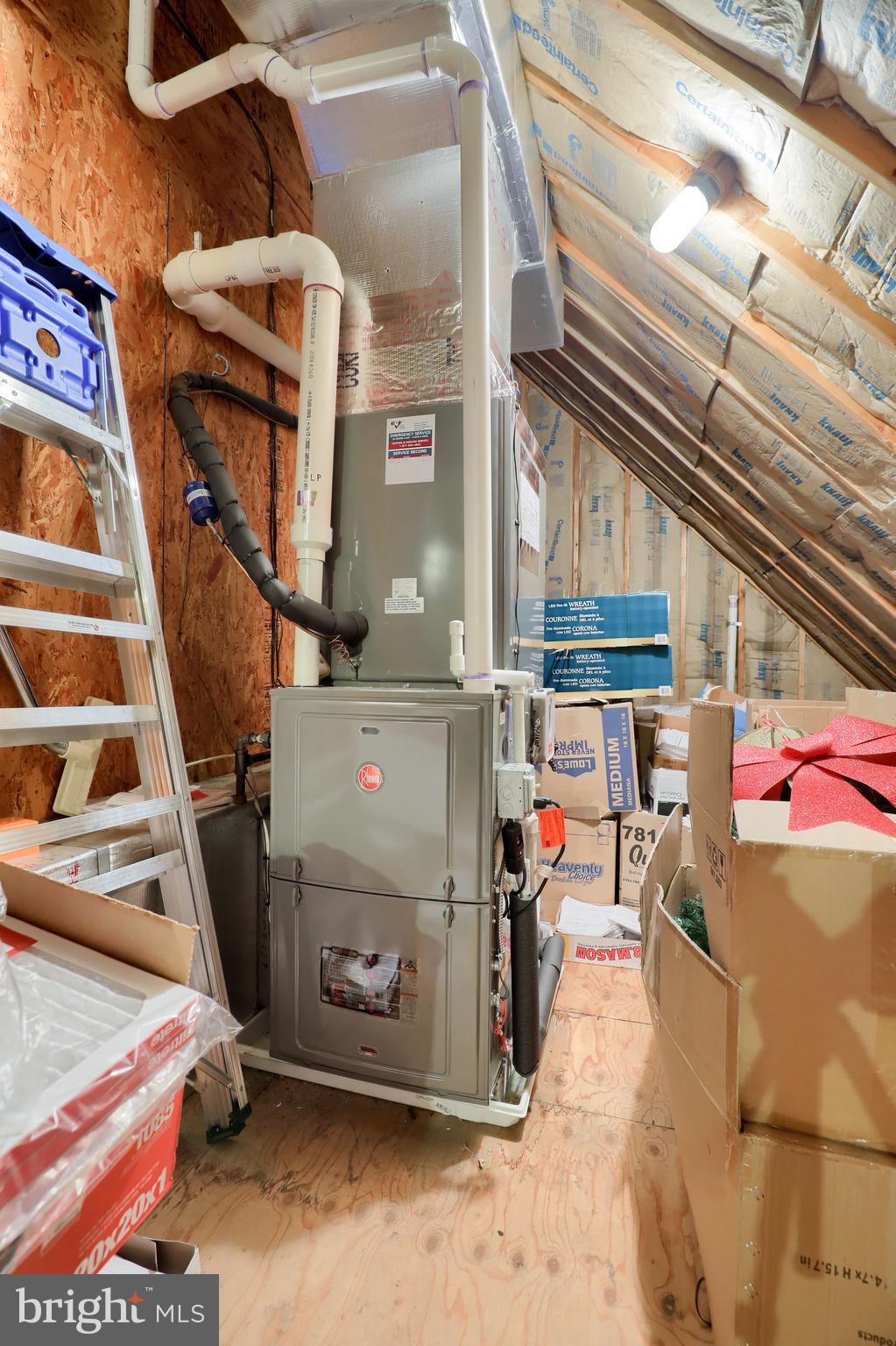 ROTHSVILLE - Commercial Sale