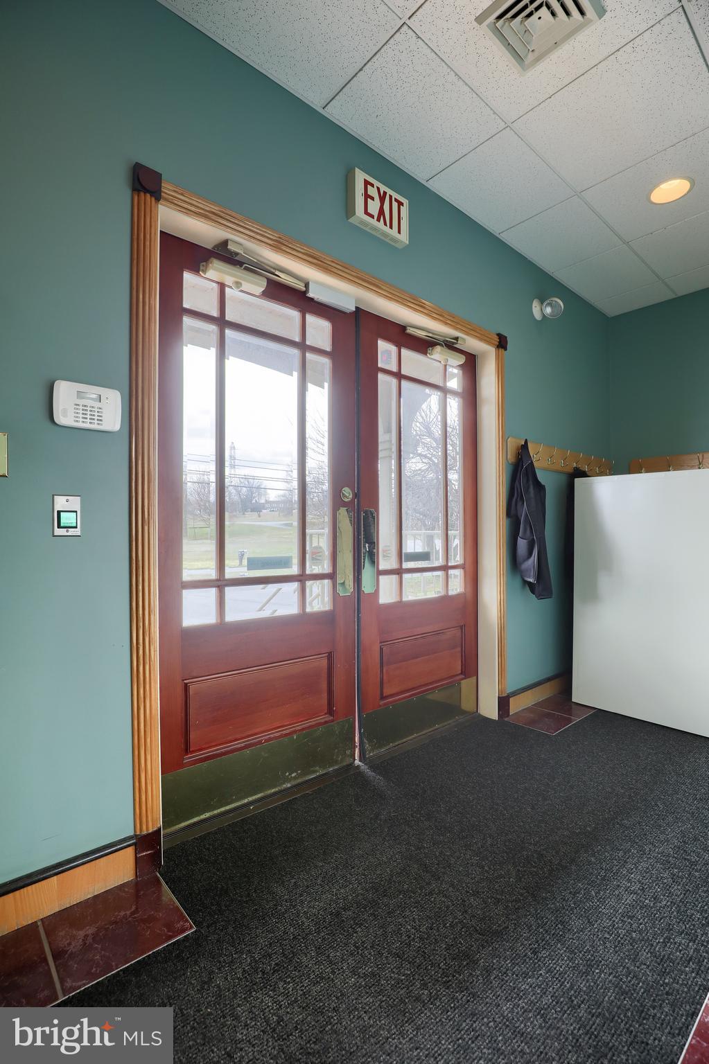 ROTHSVILLE - Commercial Sale