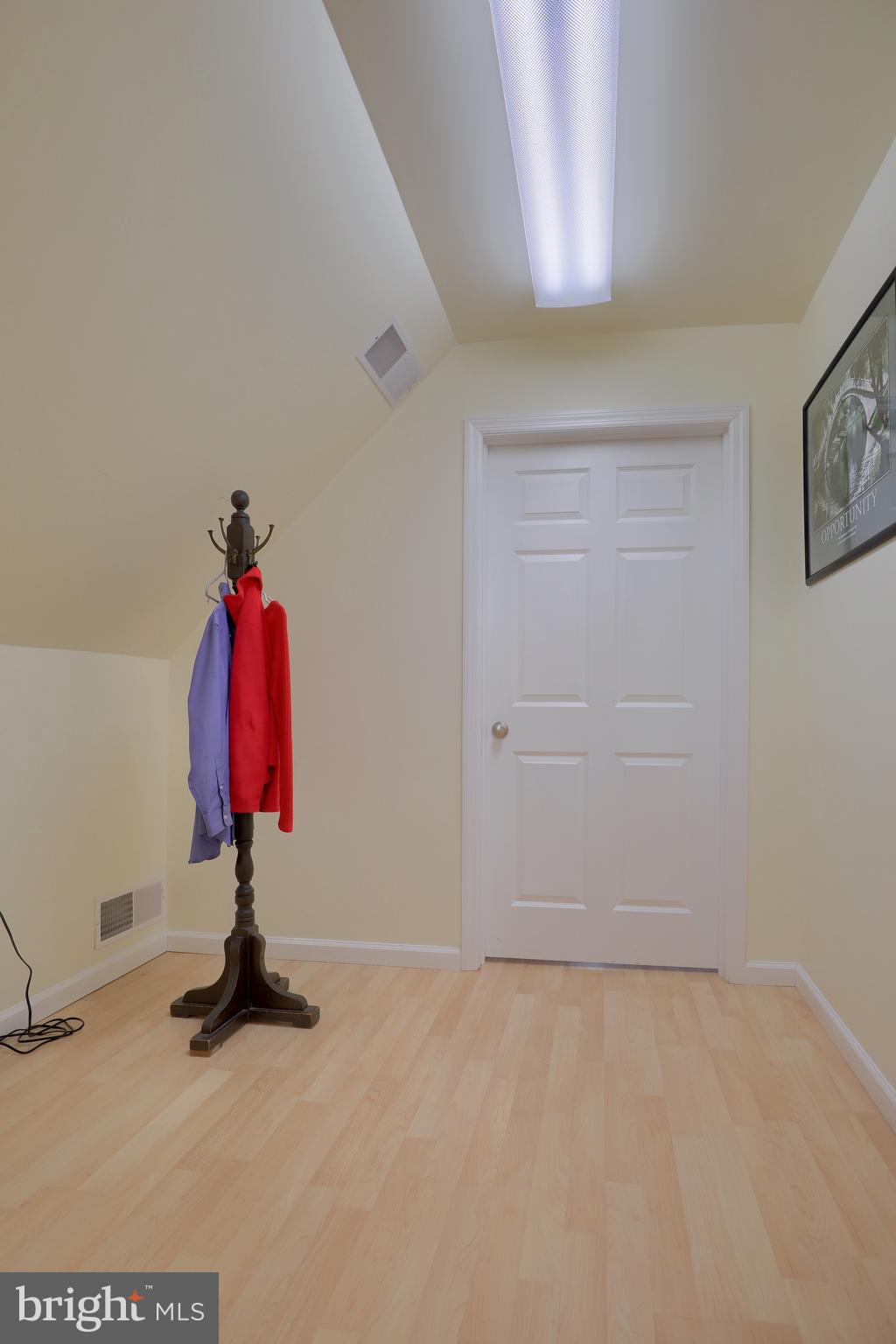 ROTHSVILLE - Commercial Sale