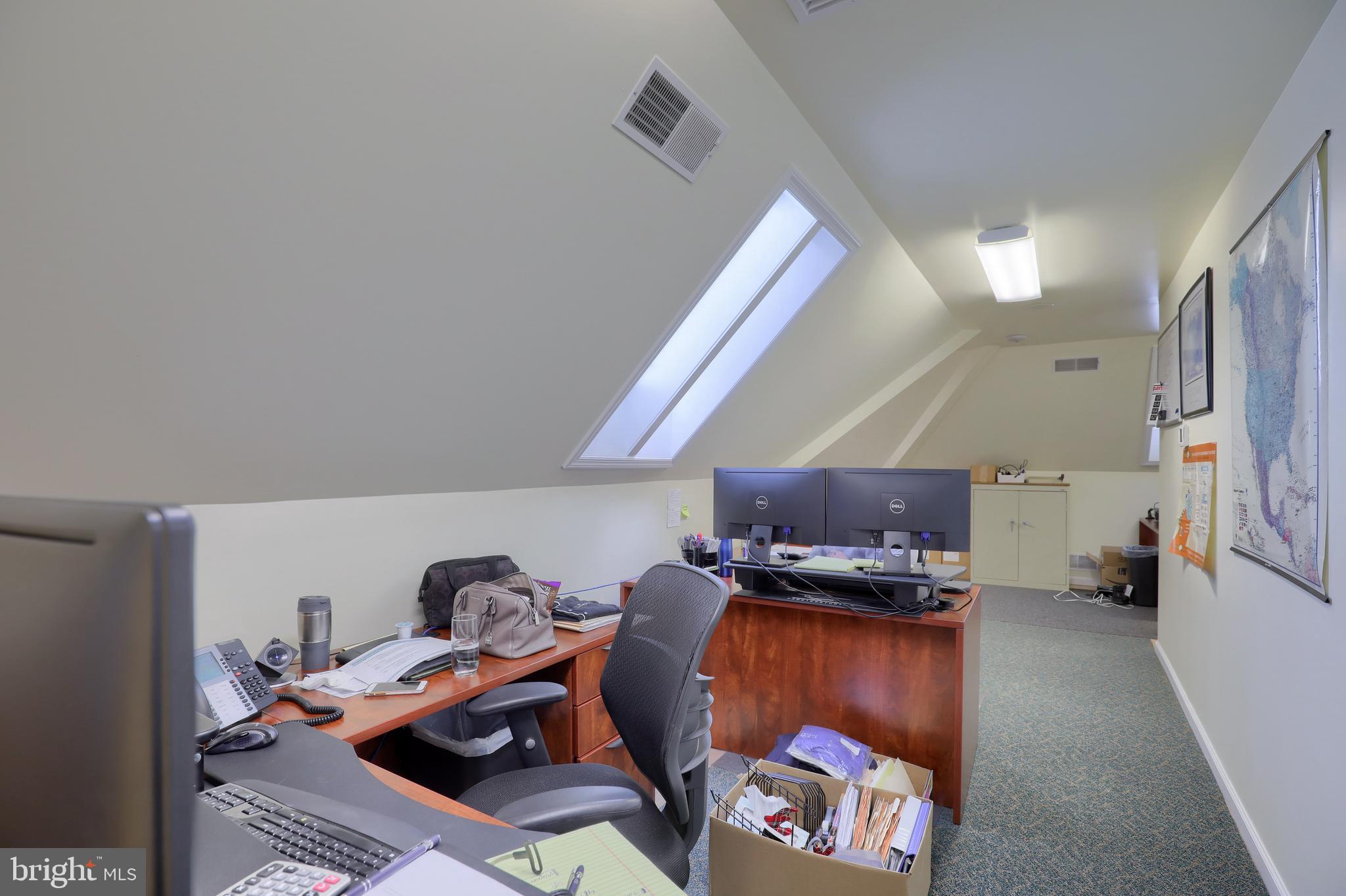 ROTHSVILLE - Commercial Sale