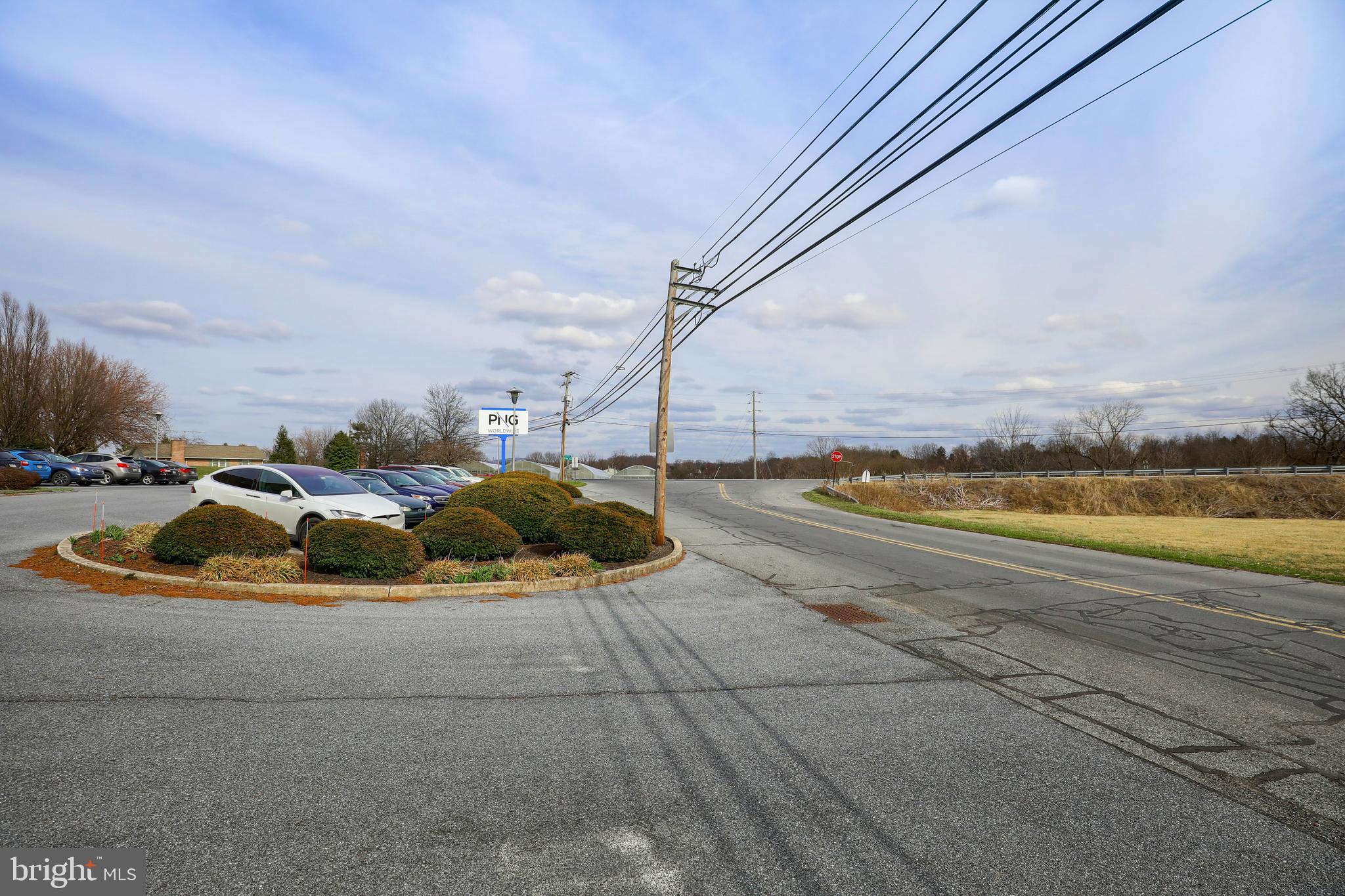 ROTHSVILLE - Commercial Sale