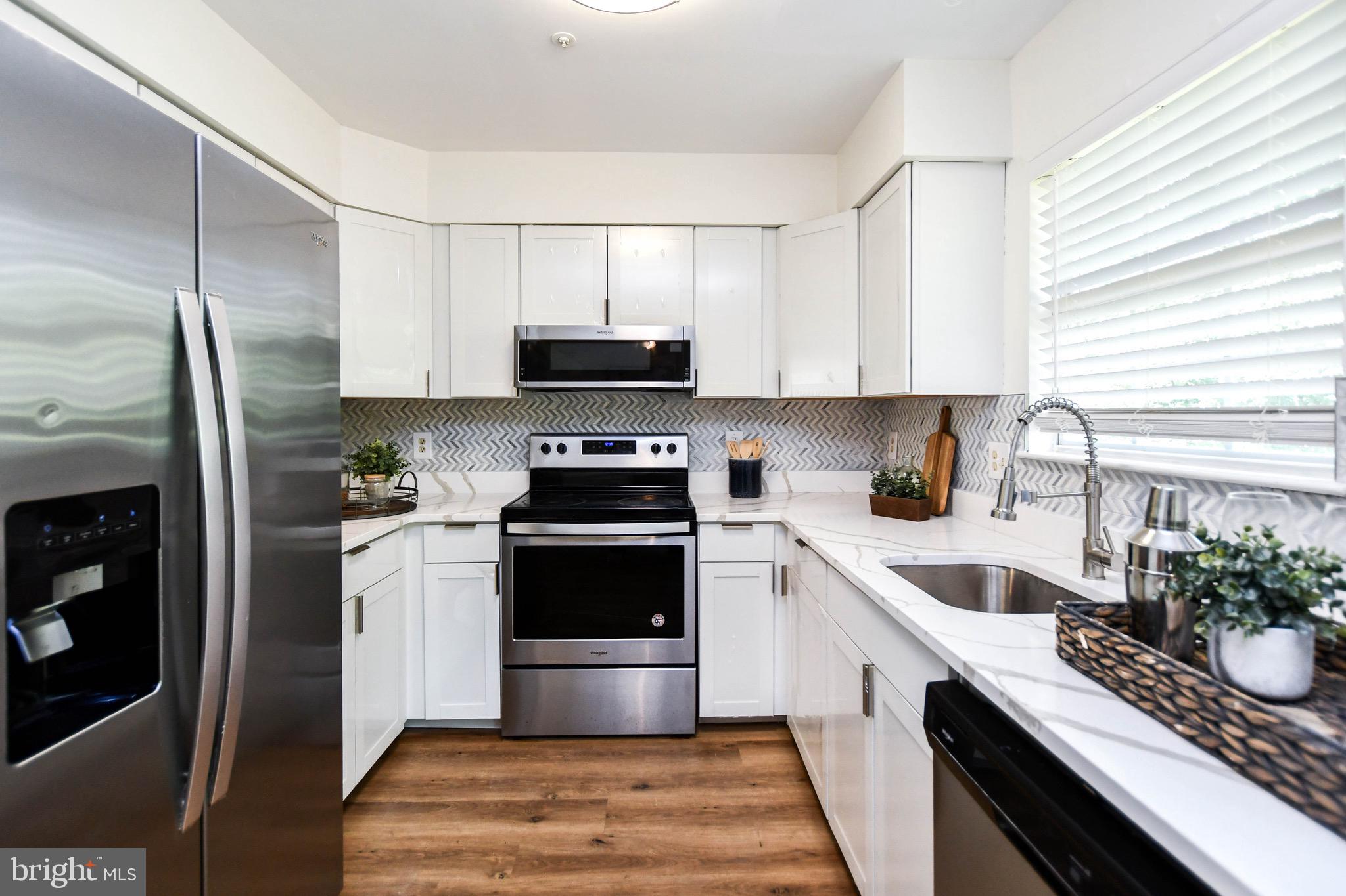 13818 CAPTAIN MARBURY LANE