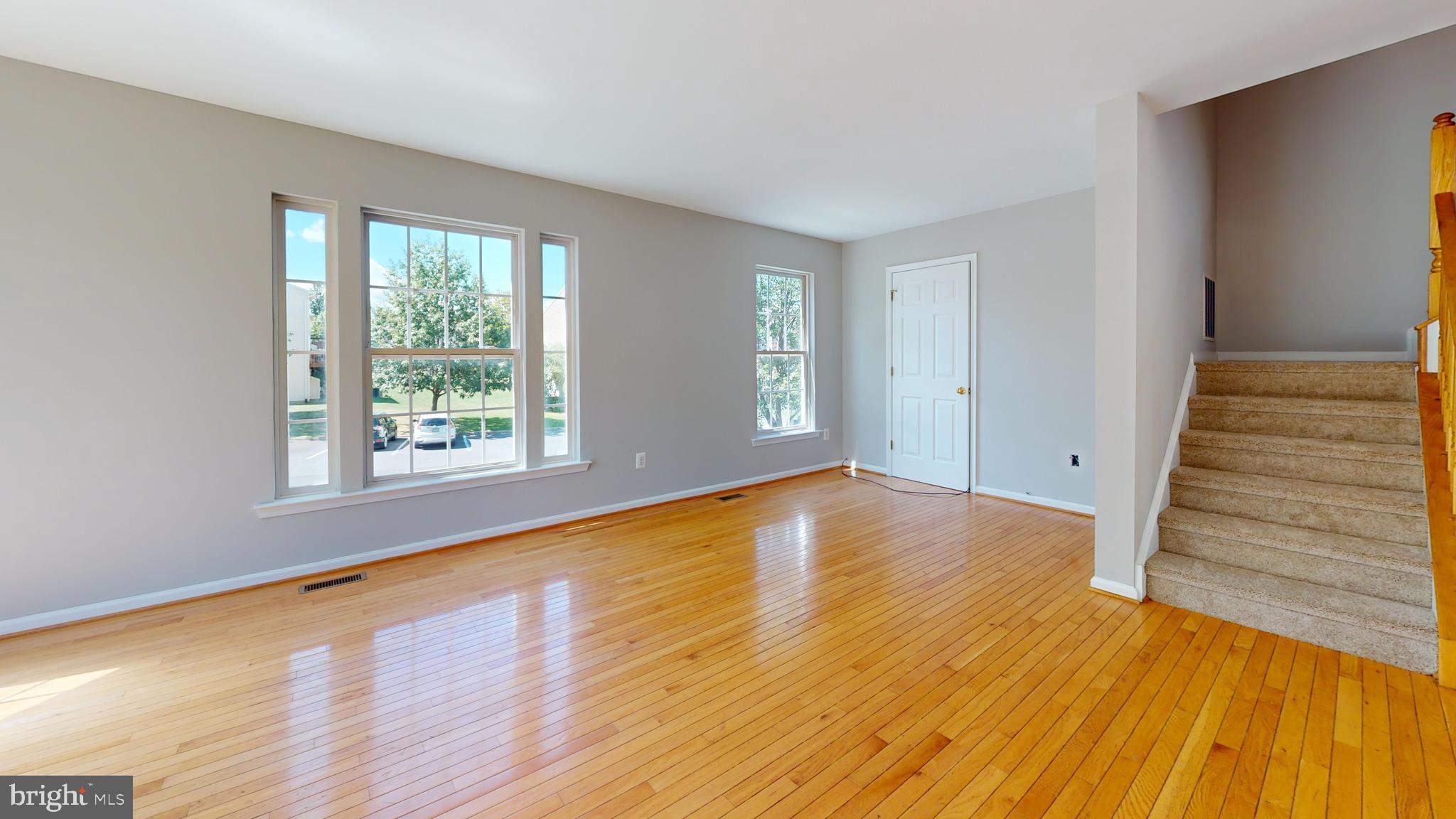 COUNTRYSIDE@U.SAUCON - Residential