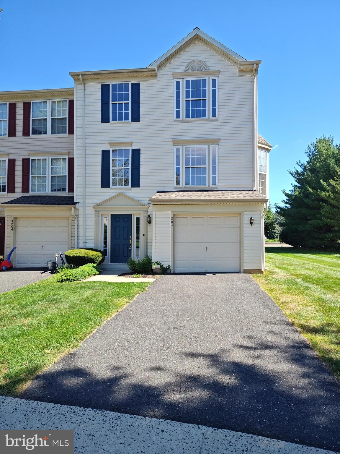 COUNTRYSIDE@U.SAUCON - Residential