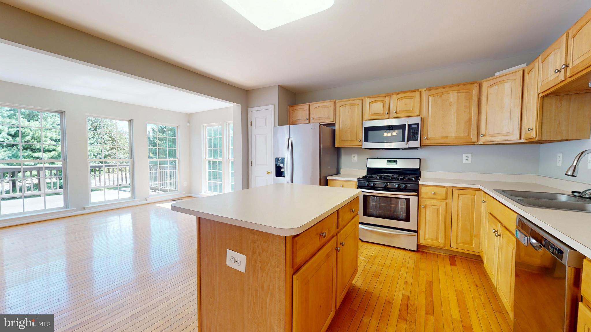 COUNTRYSIDE@U.SAUCON - Residential