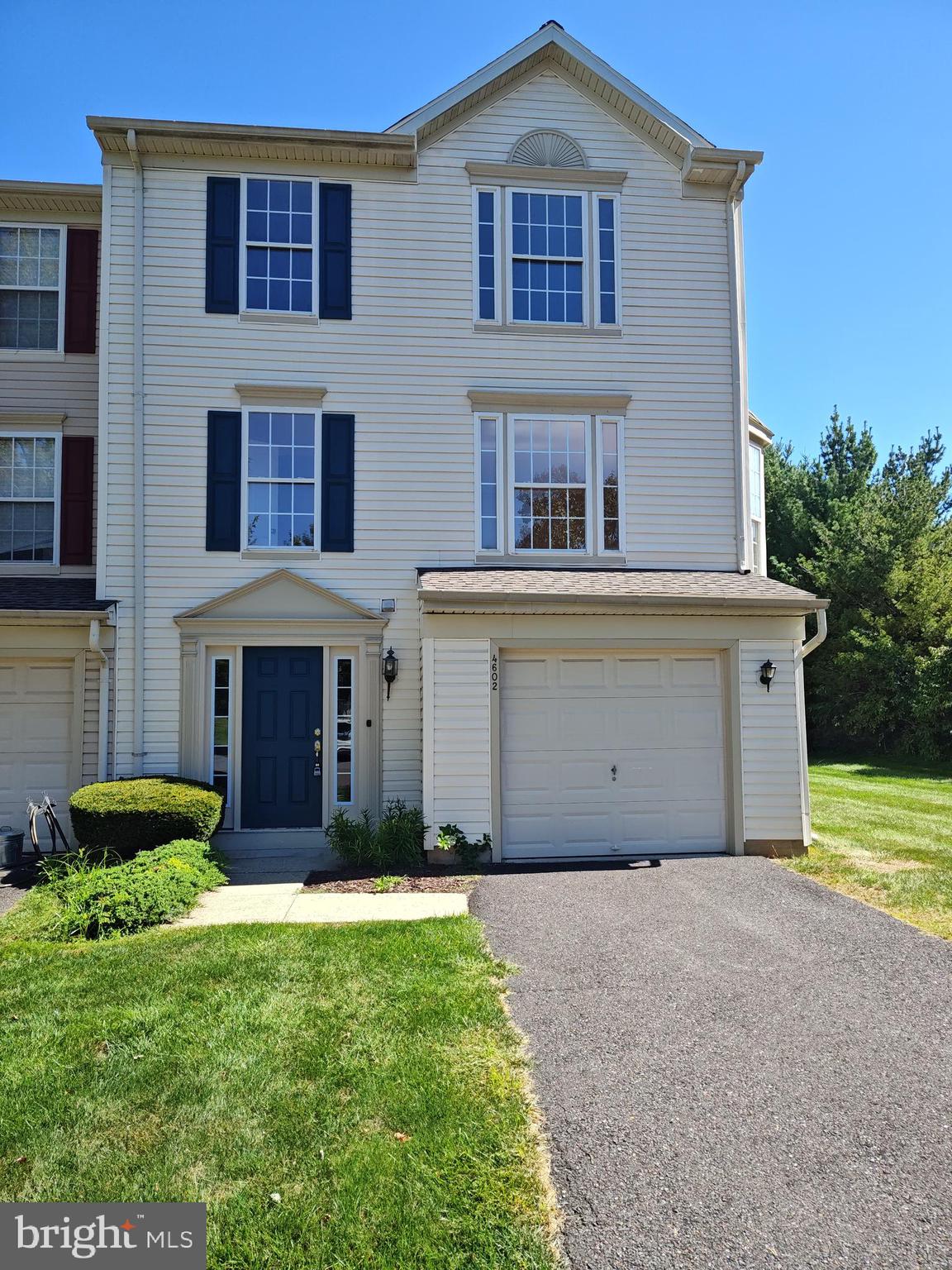 COUNTRYSIDE@U.SAUCON - Residential