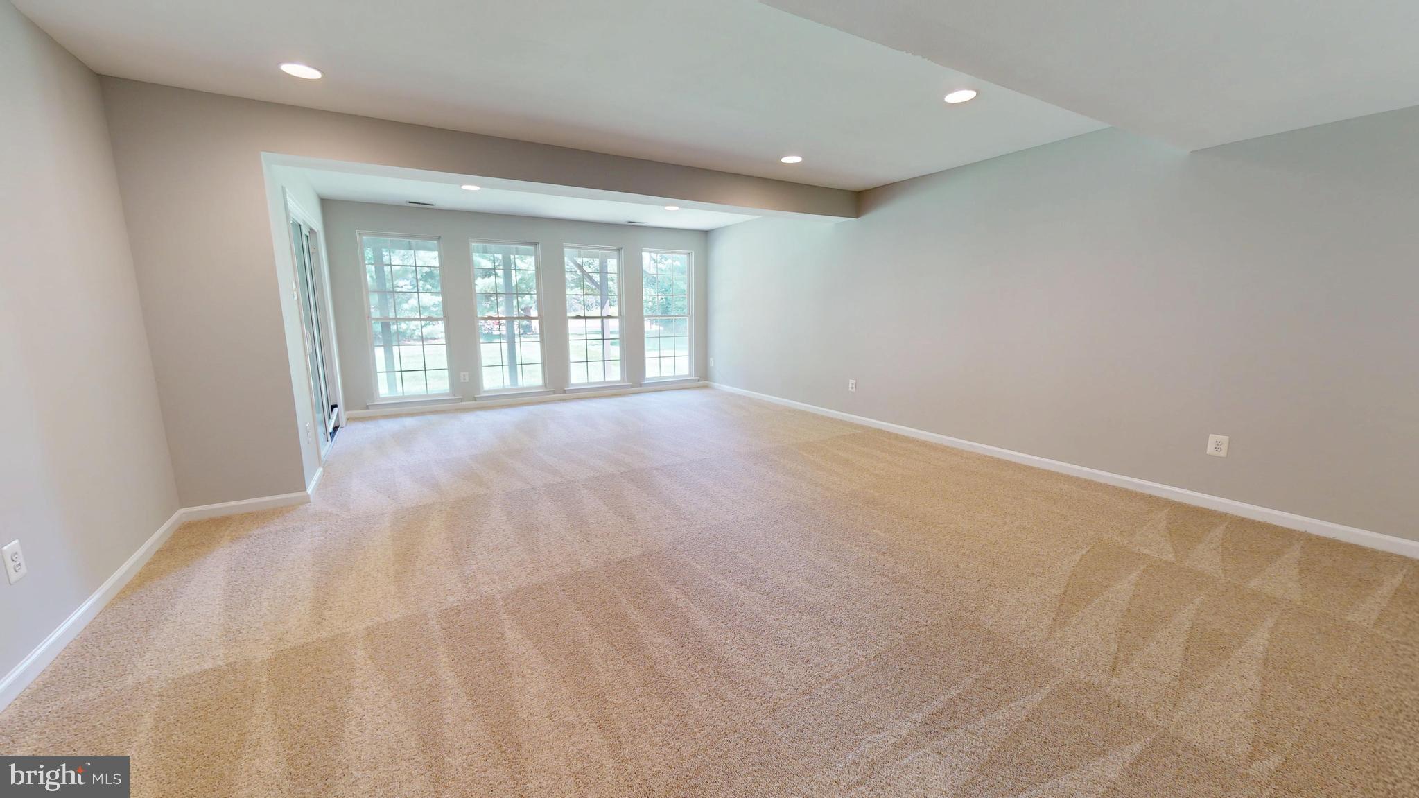 COUNTRYSIDE@U.SAUCON - Residential