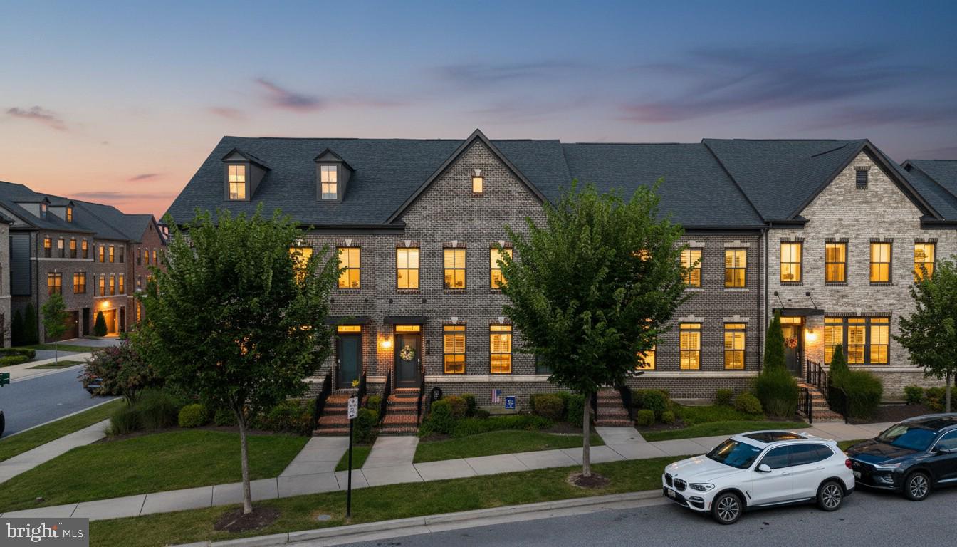 GREENLEIGH AT CROSSROADS - Residential