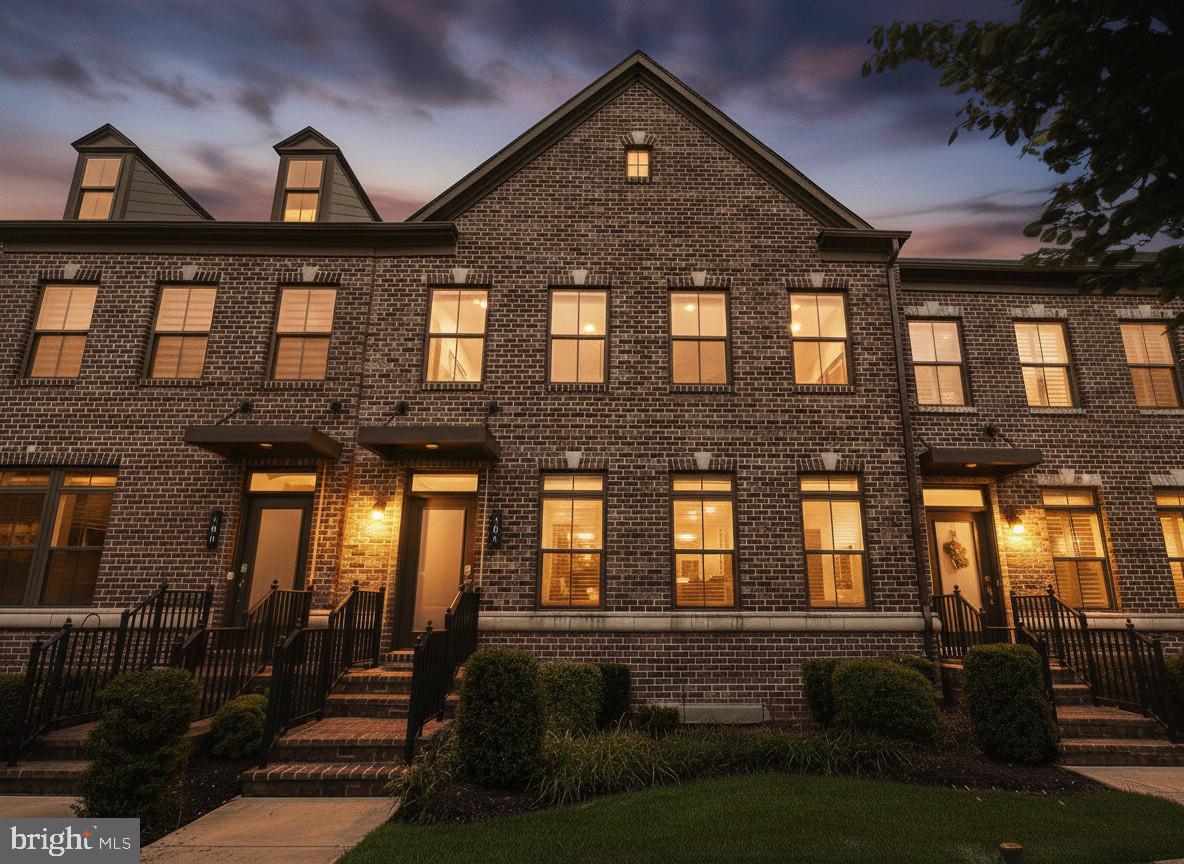 GREENLEIGH AT CROSSROADS - Residential