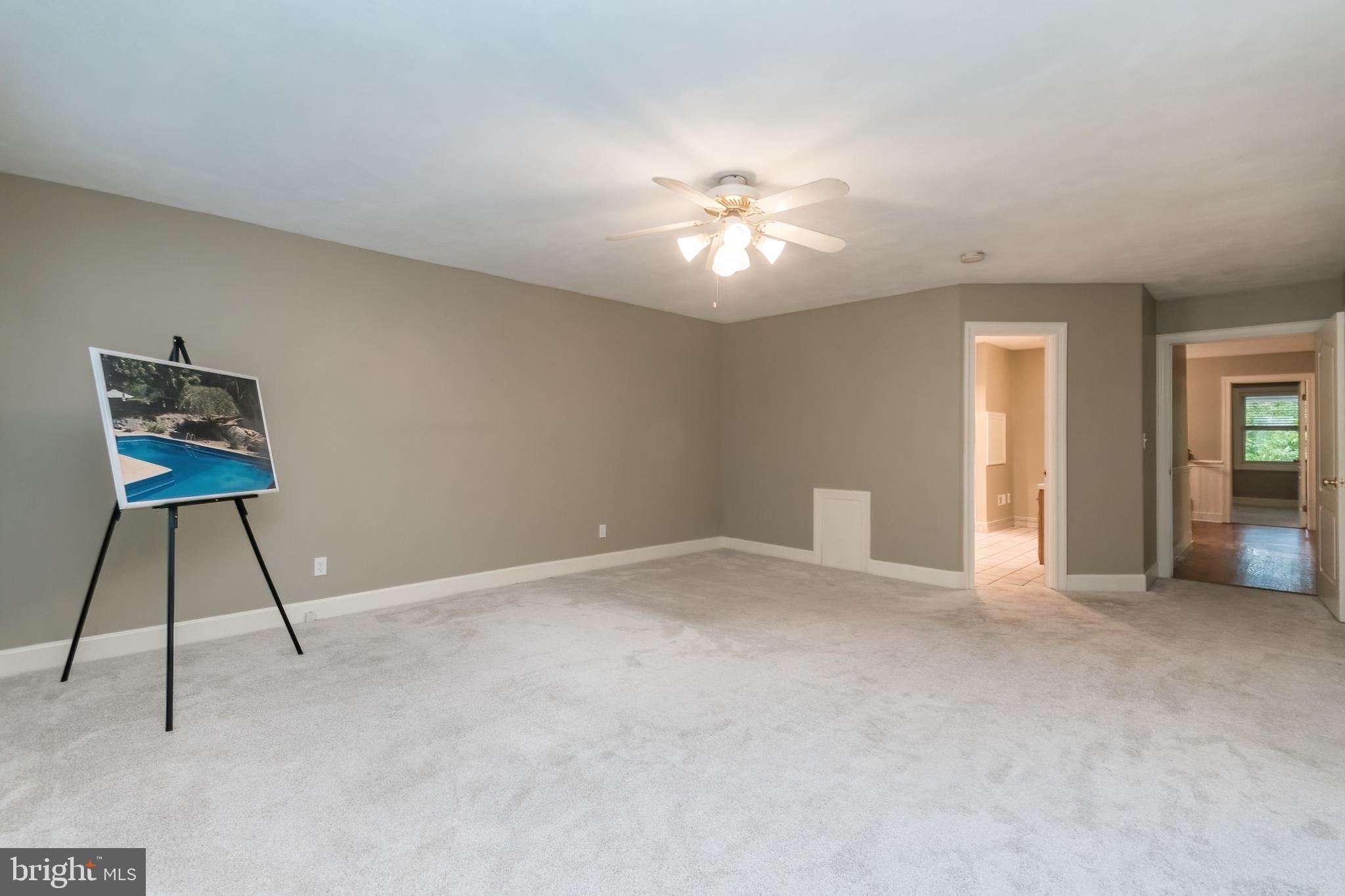 RIDGE VALLEY - Residential