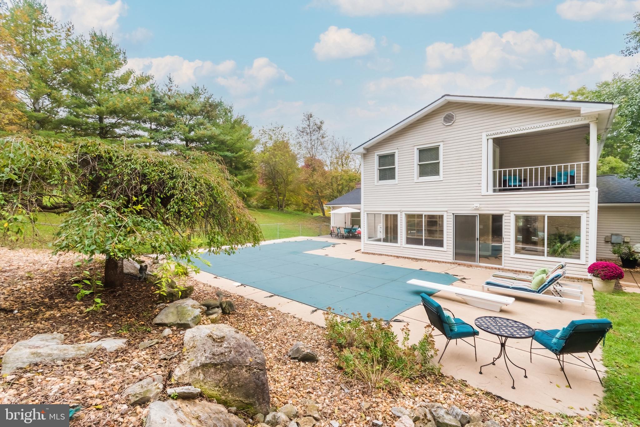 RIDGE VALLEY - Residential