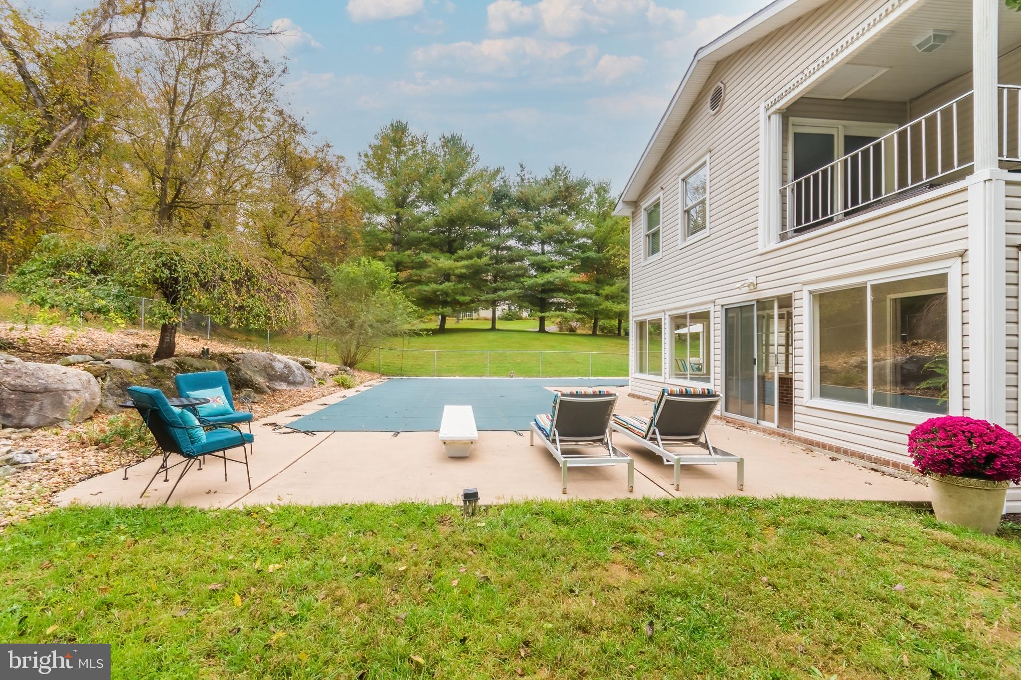 RIDGE VALLEY - Residential