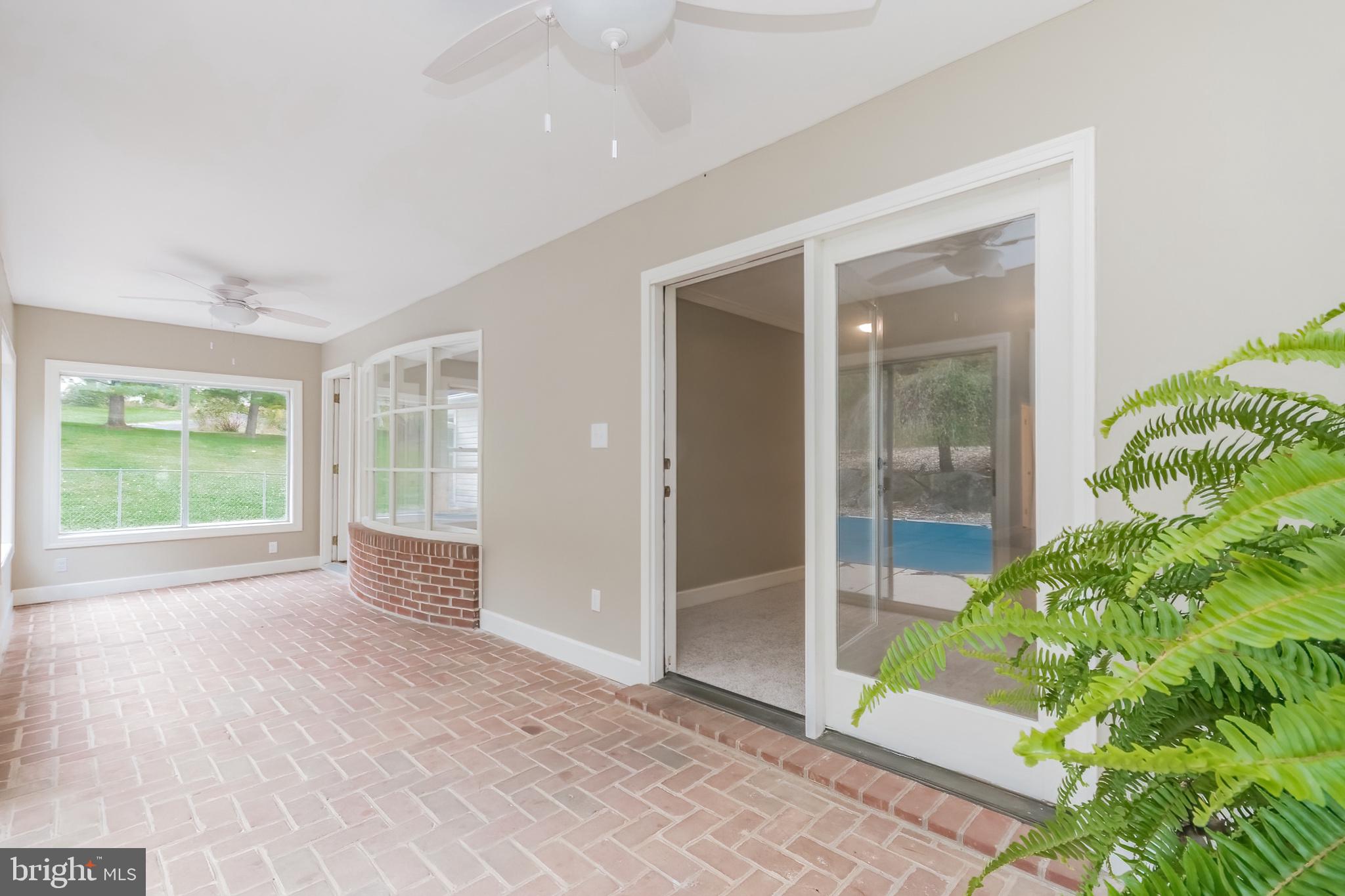 RIDGE VALLEY - Residential