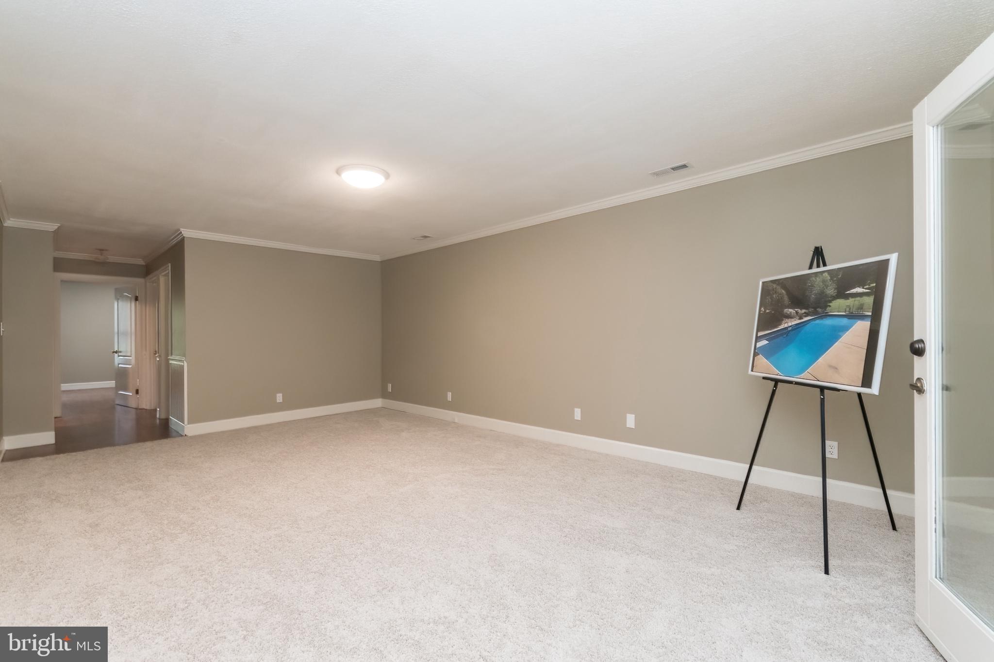 RIDGE VALLEY - Residential