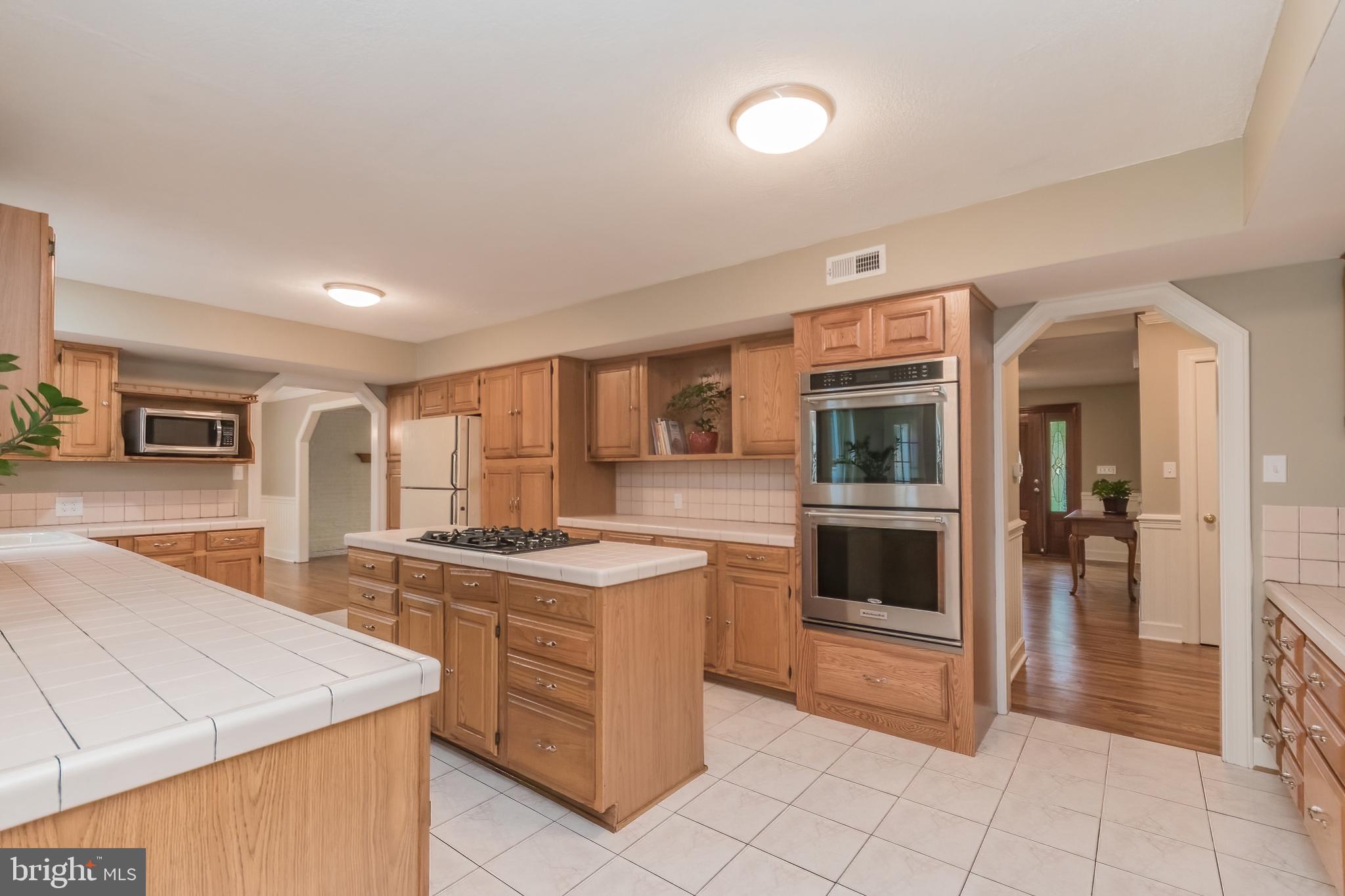 RIDGE VALLEY - Residential