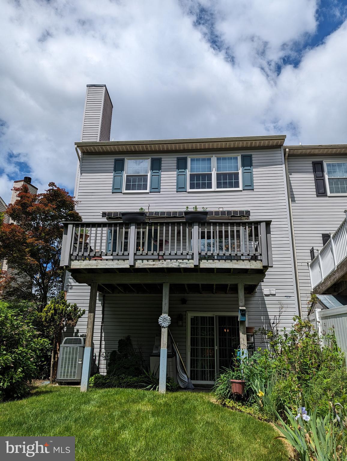 FOXBOROUGH FARMS - Residential