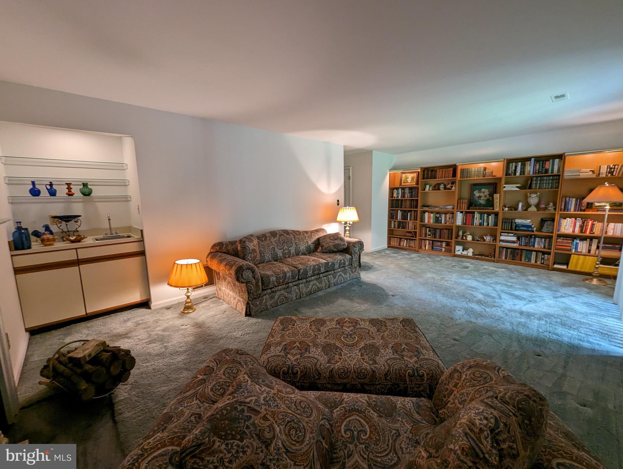 FOXBOROUGH FARMS - Residential