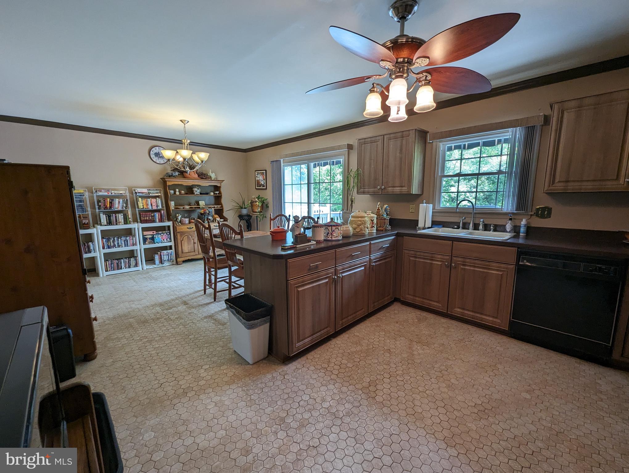 FOXBOROUGH FARMS - Residential