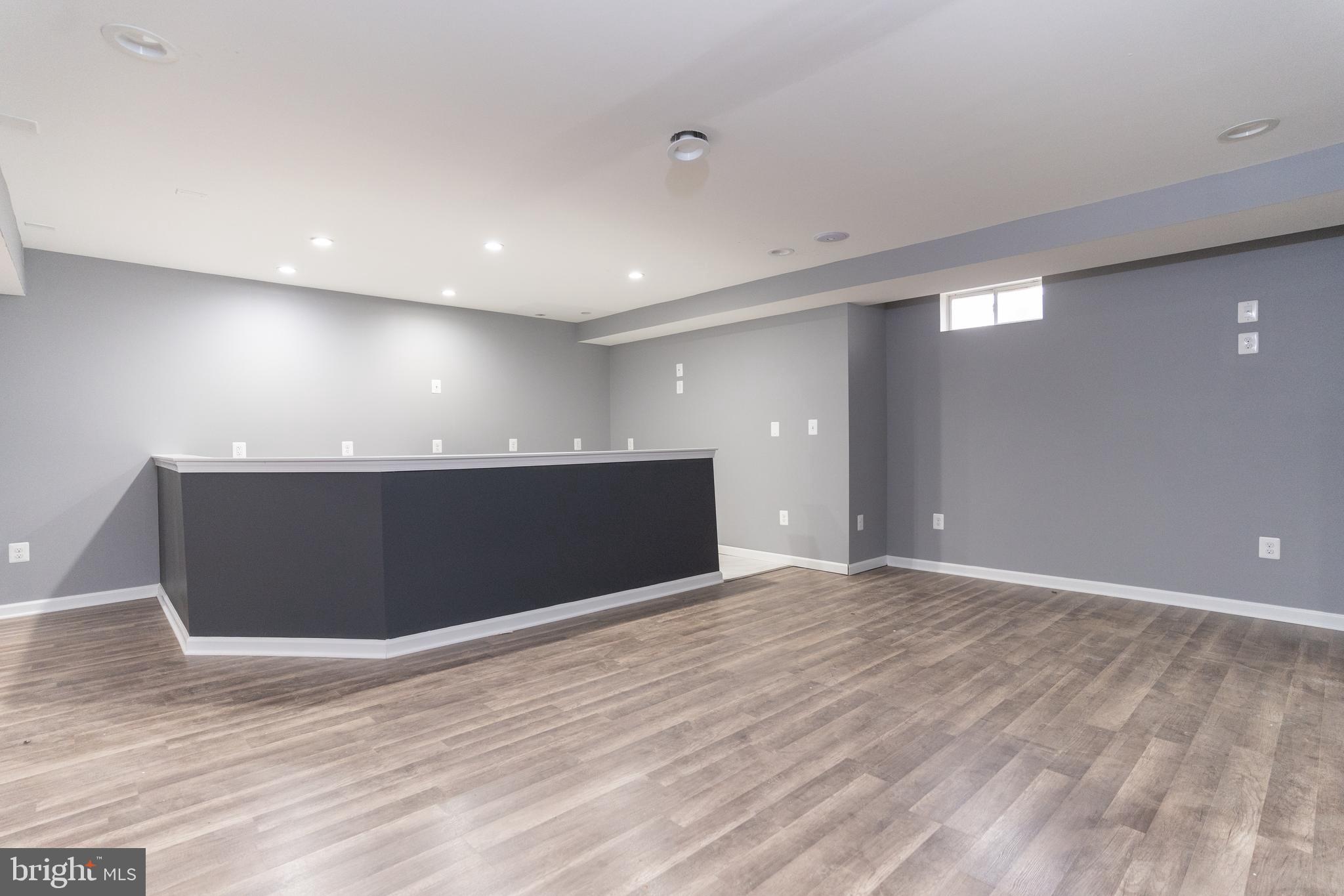 KUHN ESTATES - Residential