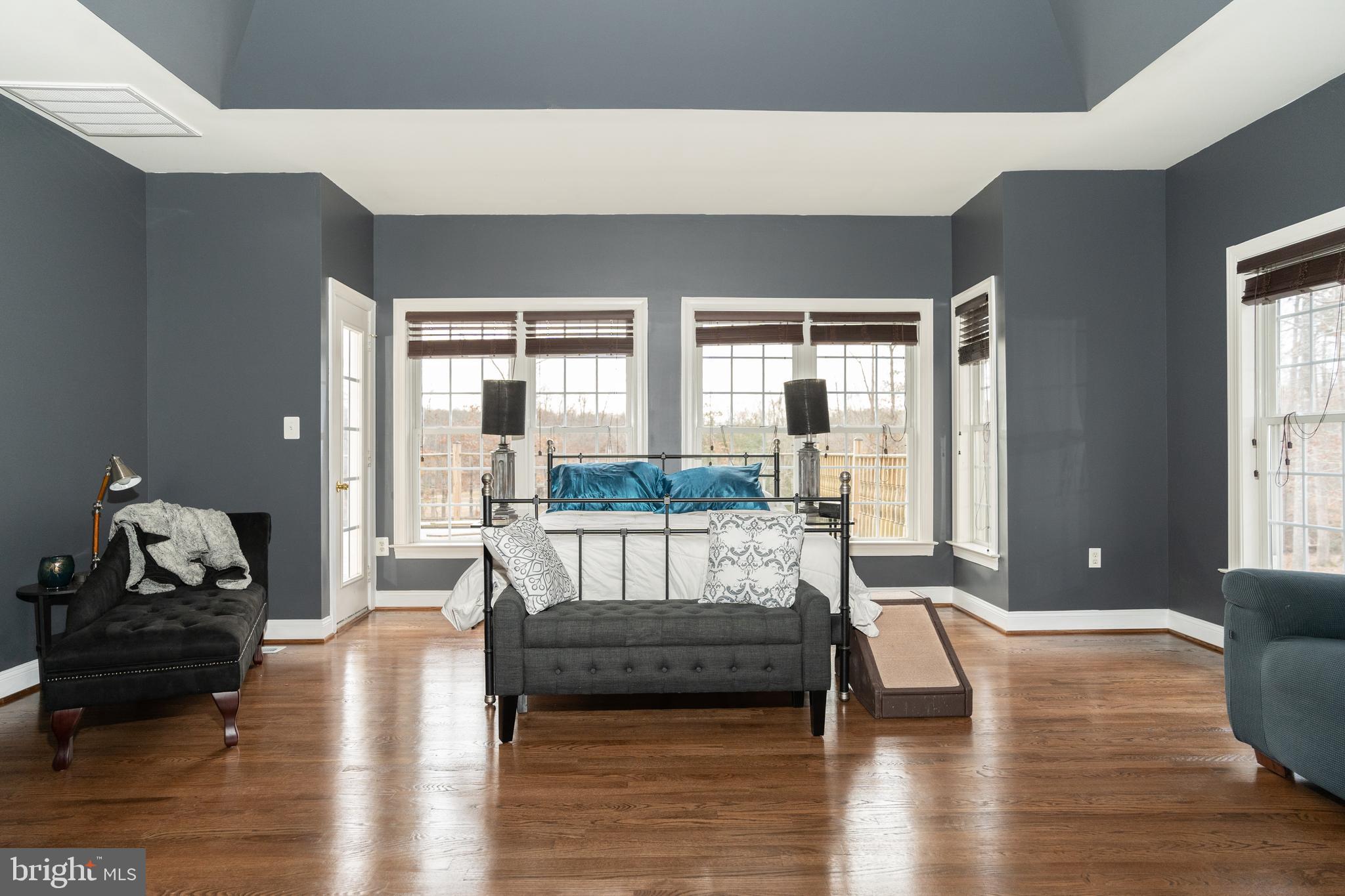 KUHN ESTATES - Residential