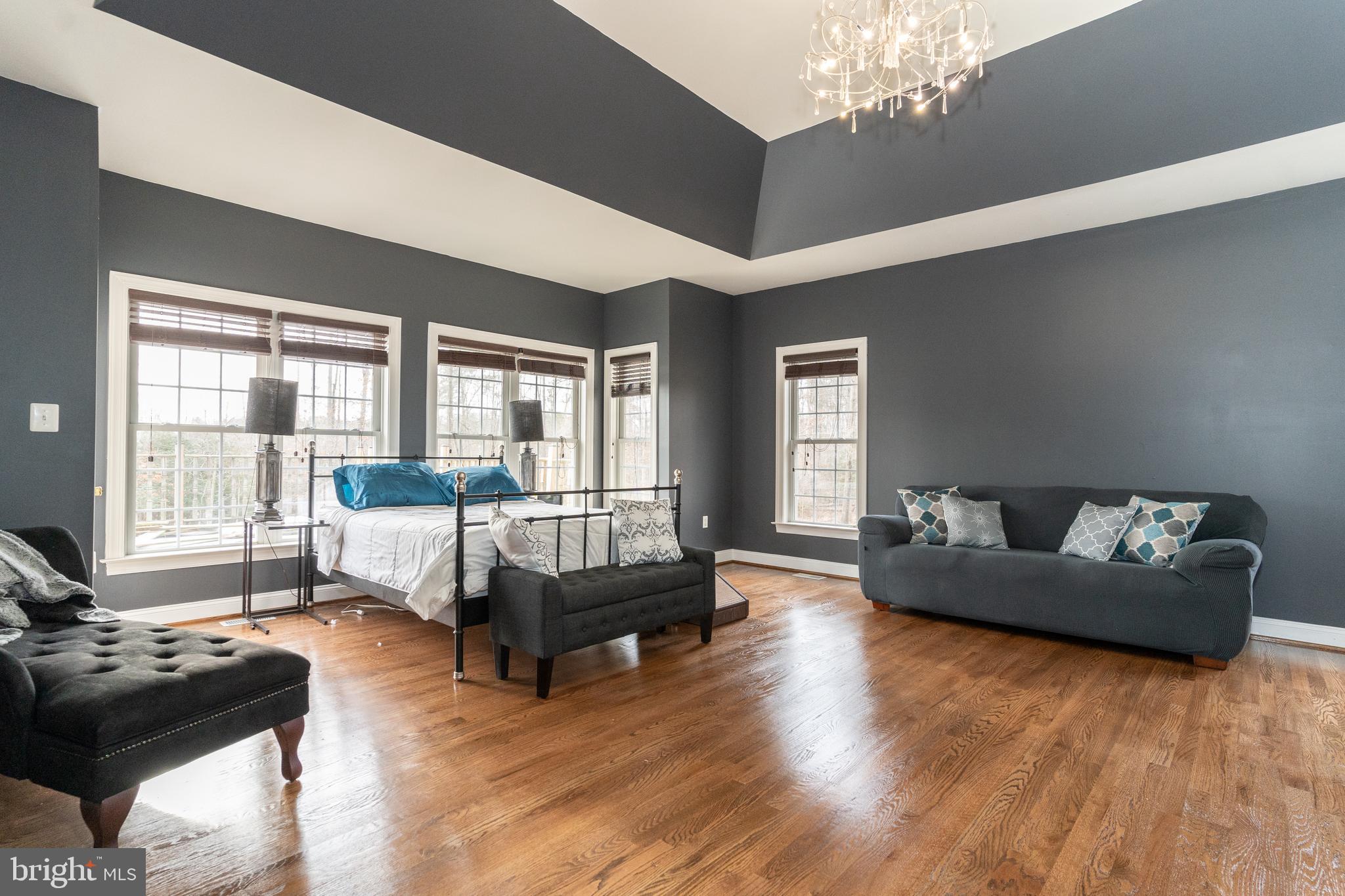 KUHN ESTATES - Residential