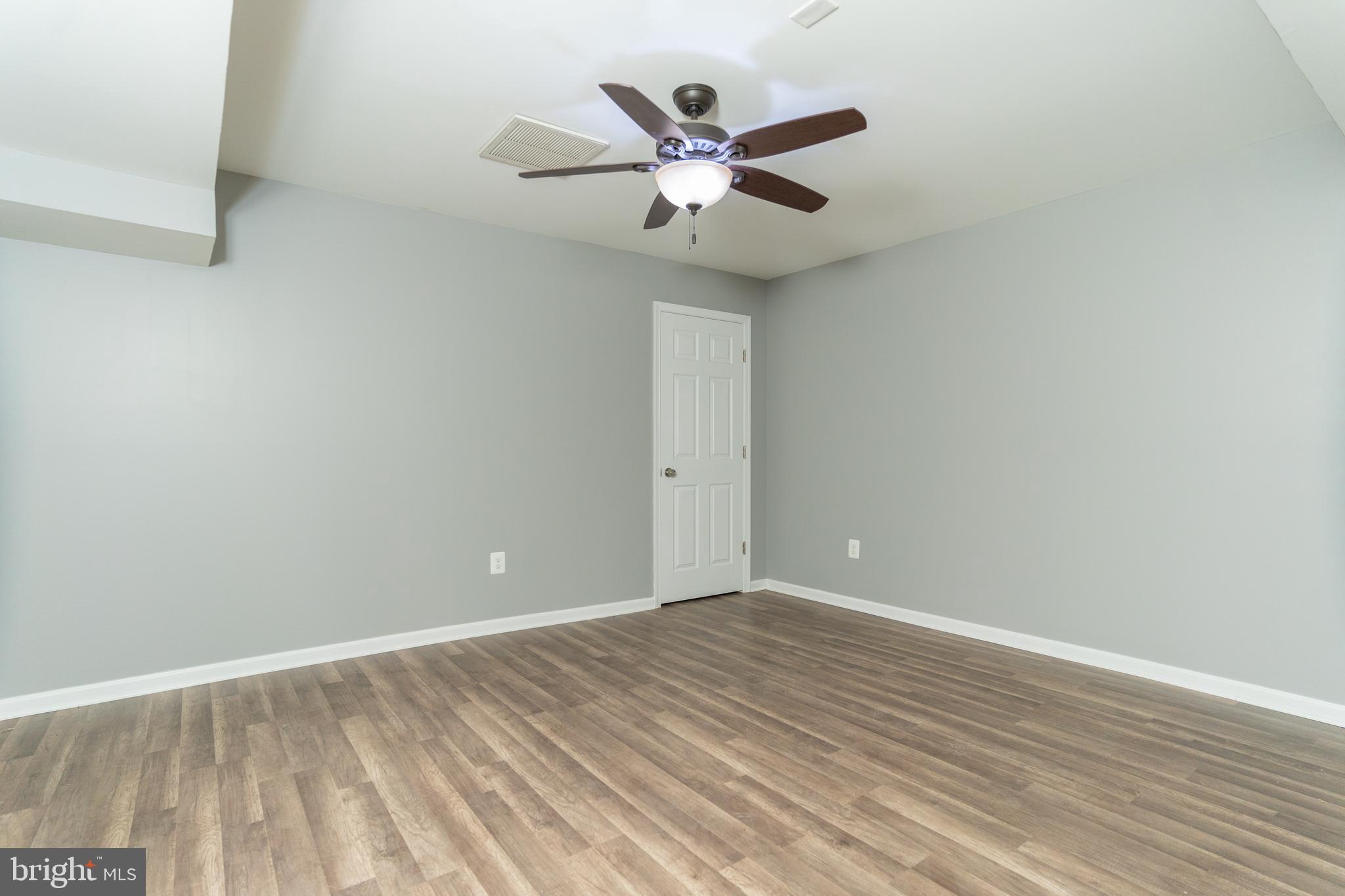 KUHN ESTATES - Residential