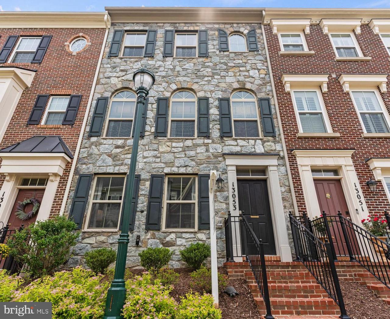 CLARKSBURG TOWN CENTER - Residential Lease