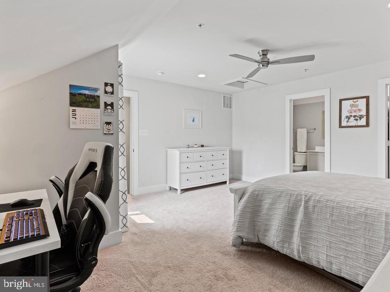 CLARKSBURG TOWN CENTER - Residential Lease