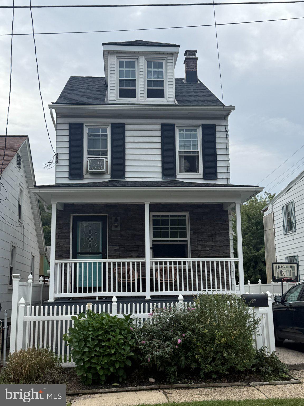404 S FRONT STREET