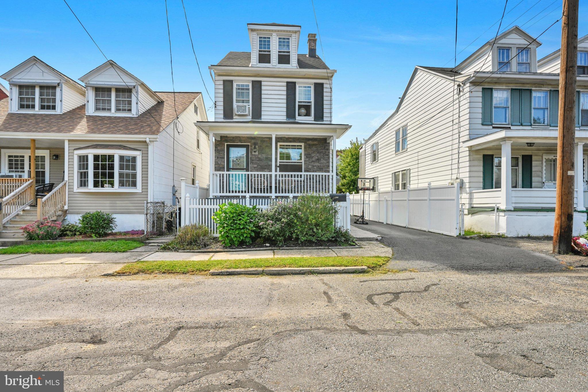 404 S FRONT STREET