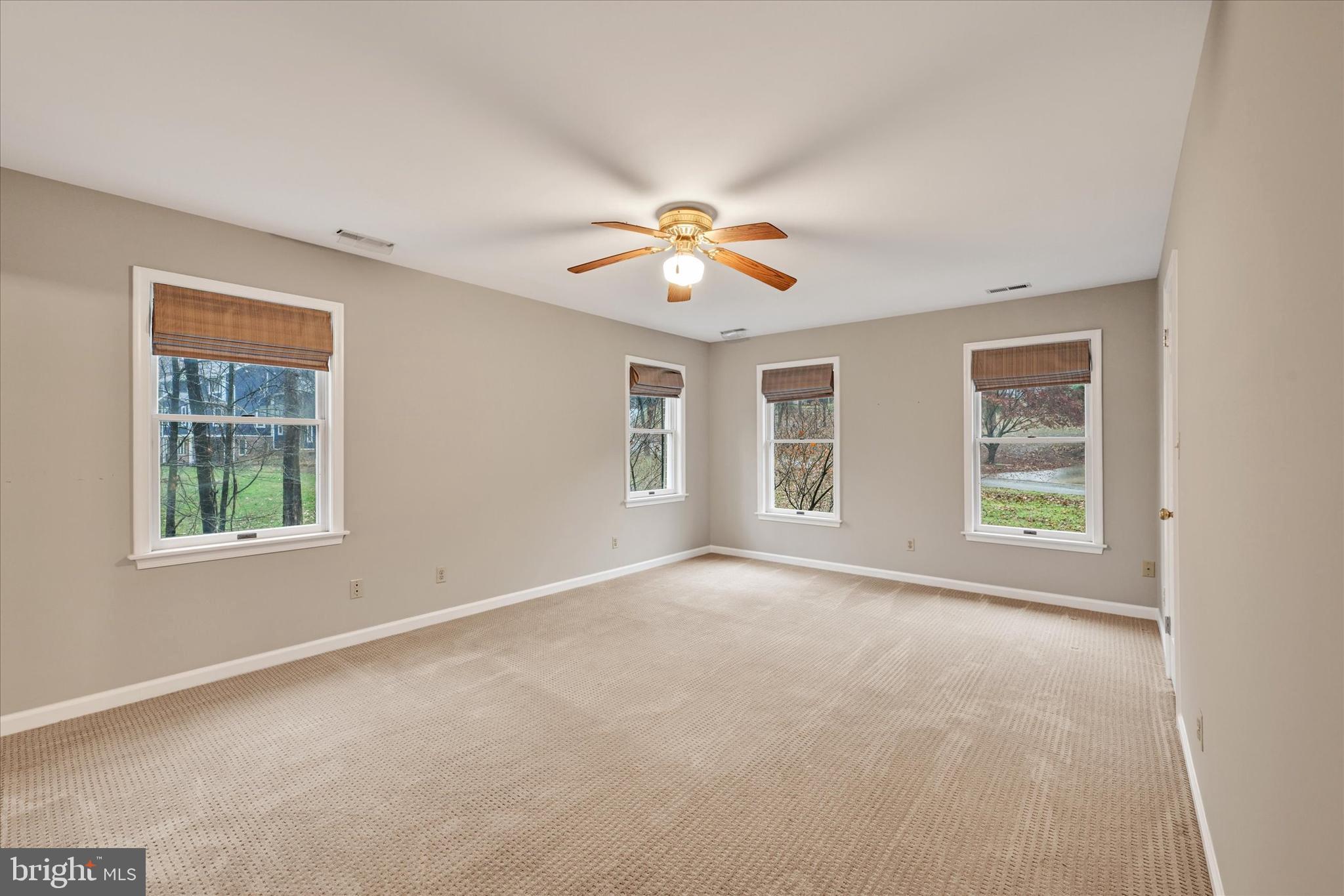 WORTHINGTON HILLSIDE II - Residential