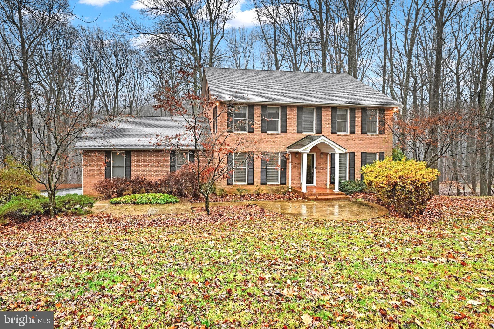 WORTHINGTON HILLSIDE II - Residential