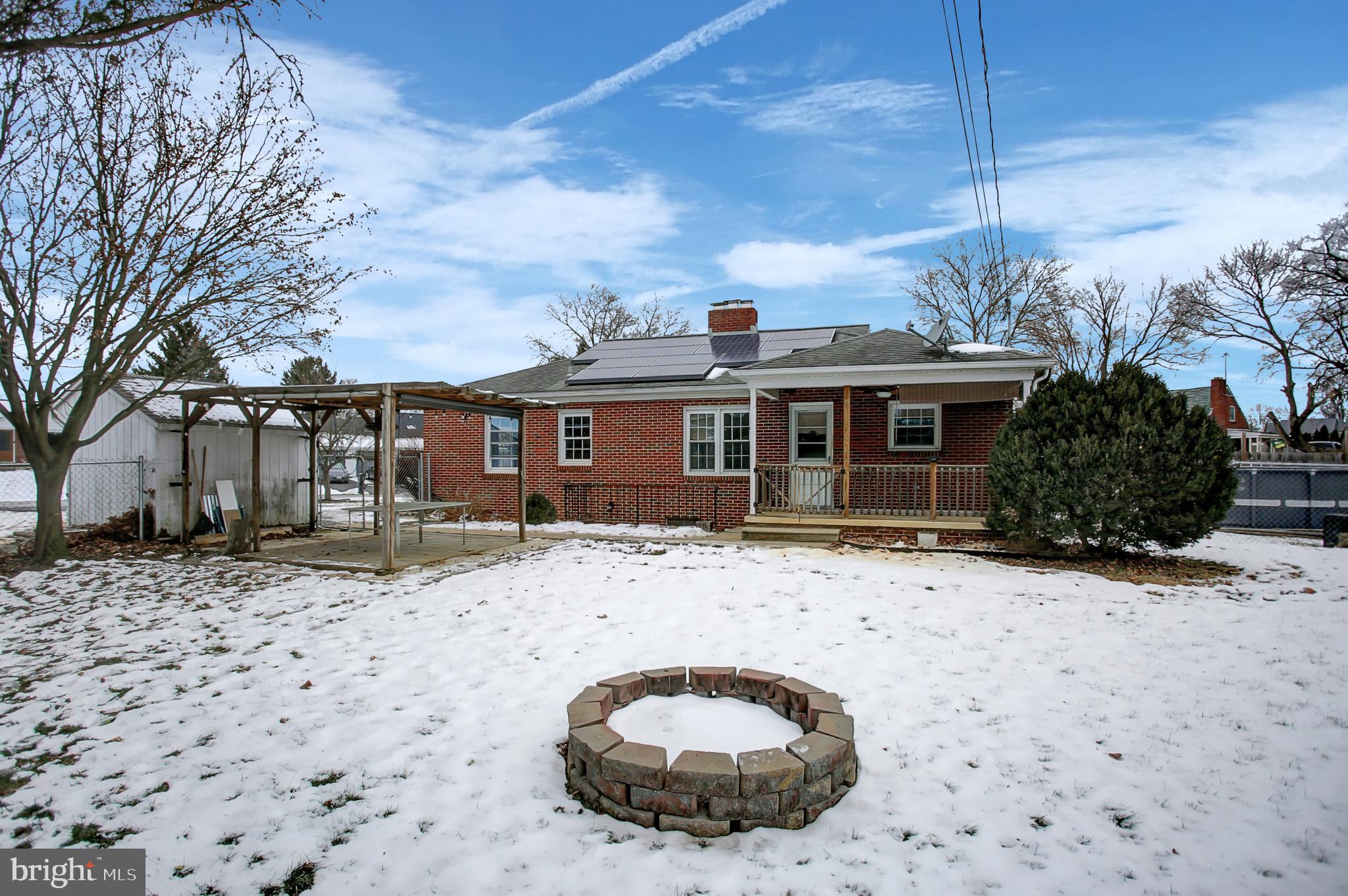 TAMMANY MANOR - Residential