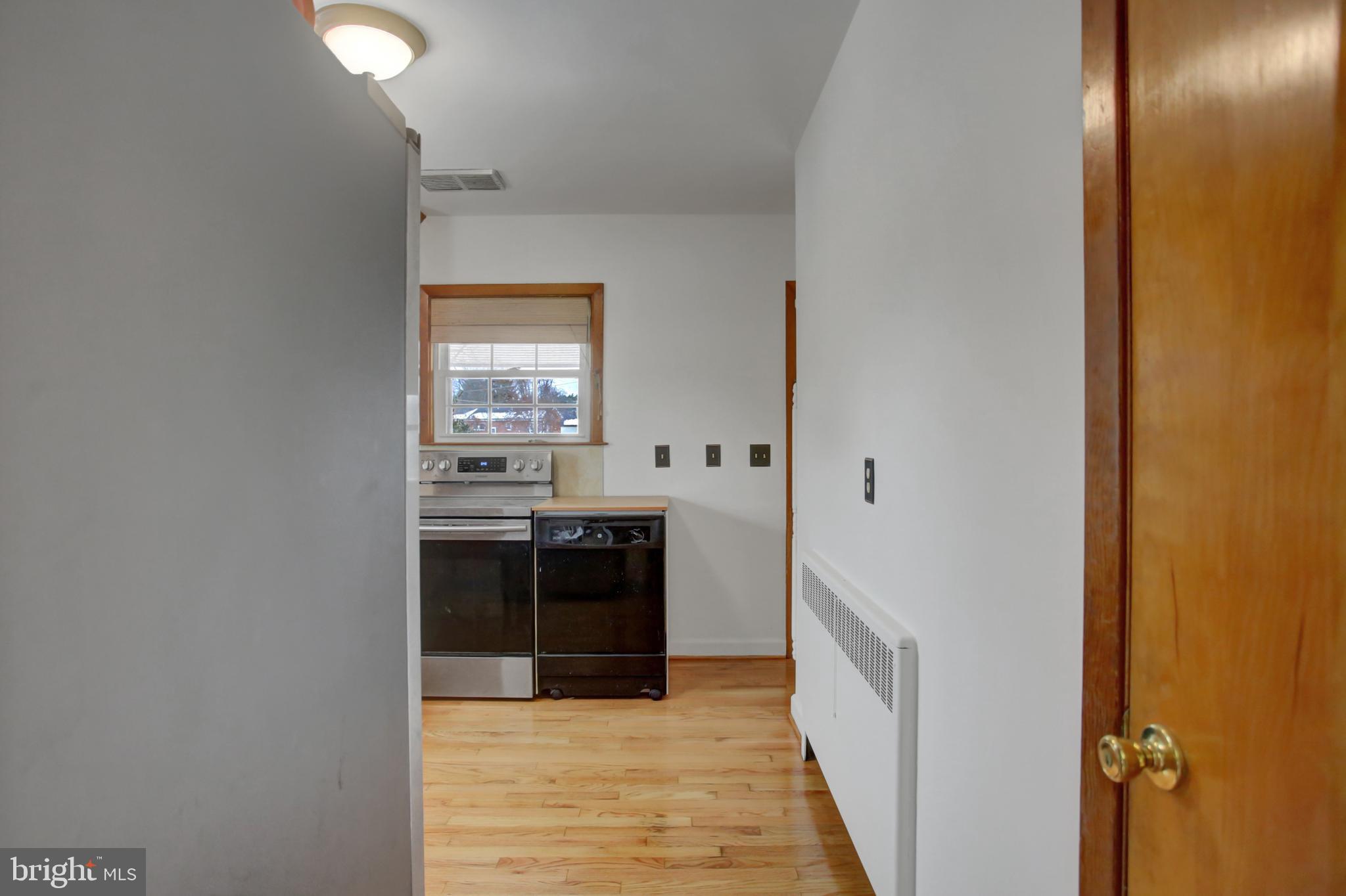 TAMMANY MANOR - Residential