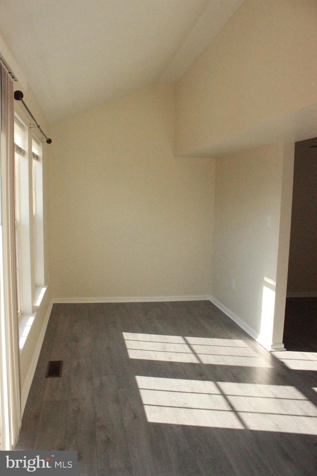 COVENTRY GLEN - Residential