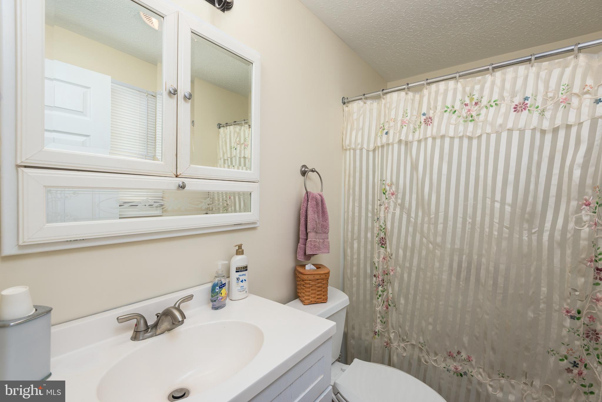 KENT ISLAND ESTATES - Residential