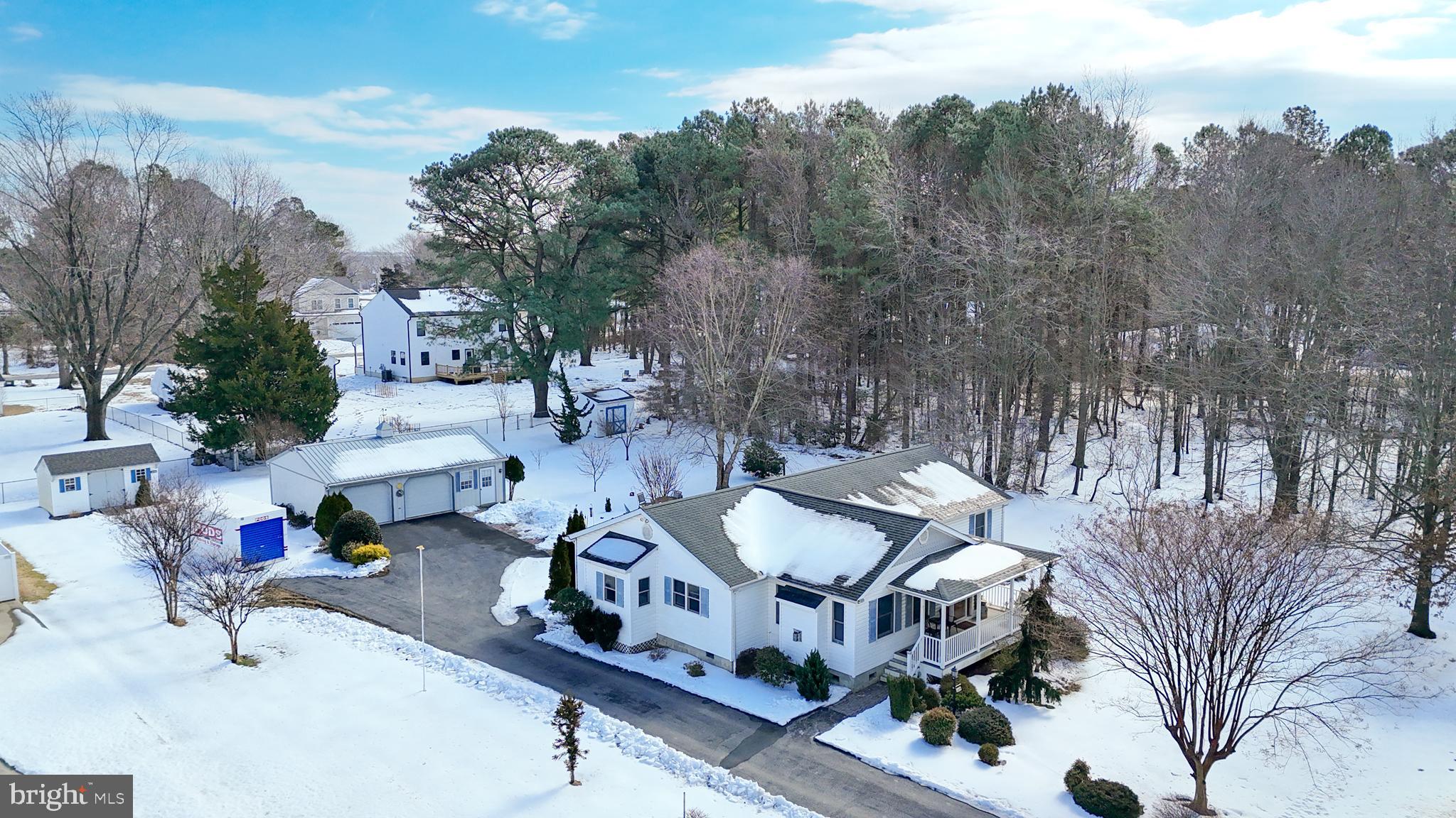 KENT ISLAND ESTATES - Residential