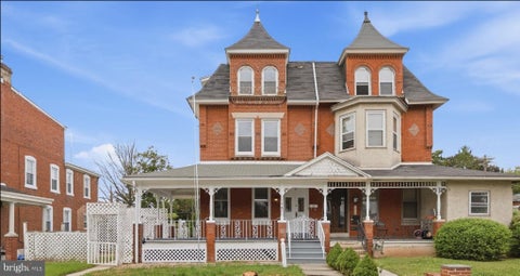 Townhouse For Sale - 1447 Powell Street<br/> NORRISTOWN, PA 19401