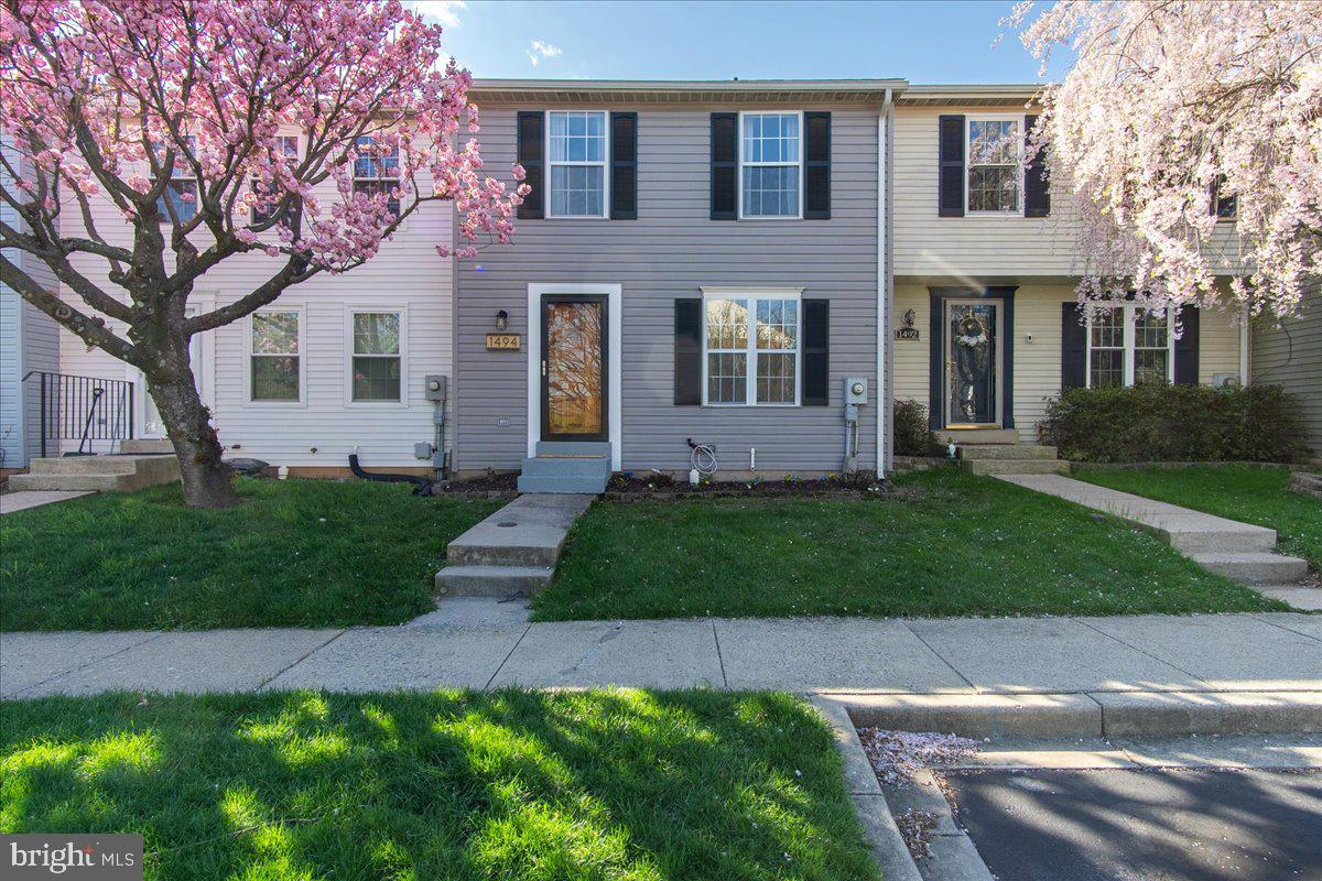 FREDERICKTOWNE VILLAGE - Residential