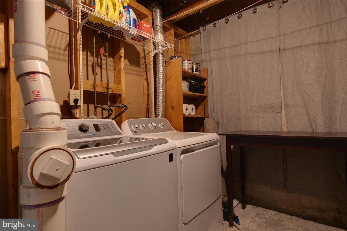 FREDERICKTOWNE VILLAGE - Residential