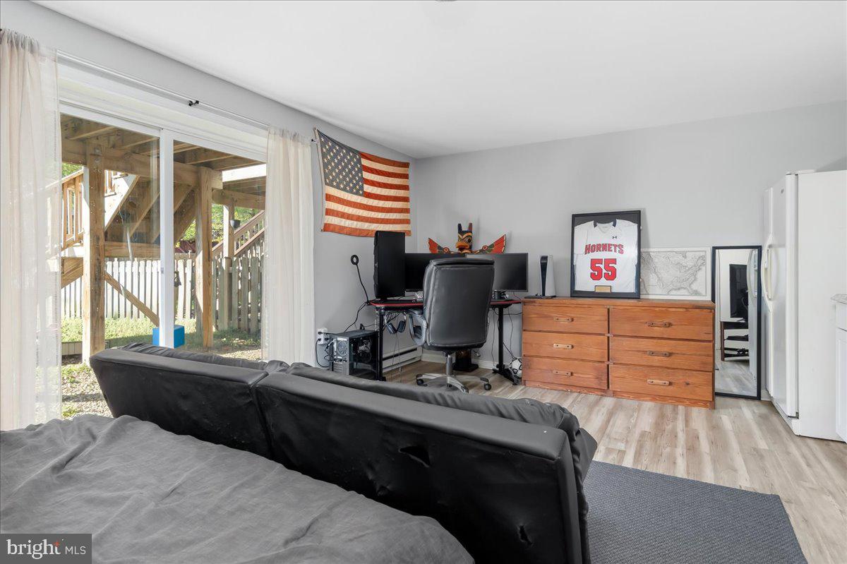 FREDERICKTOWNE VILLAGE - Residential