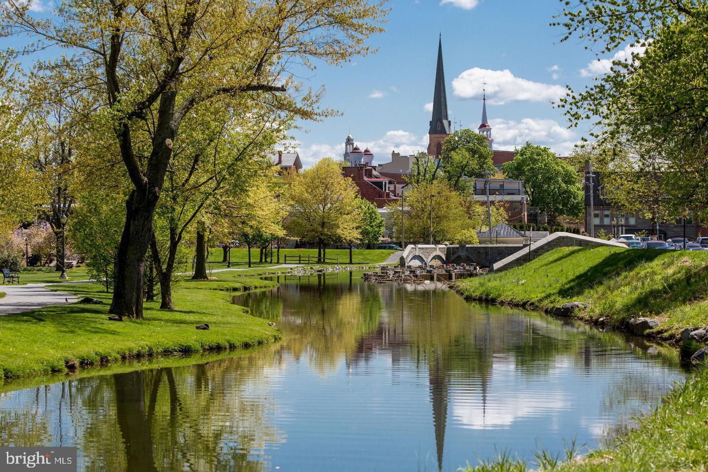 FREDERICKTOWNE VILLAGE - Residential