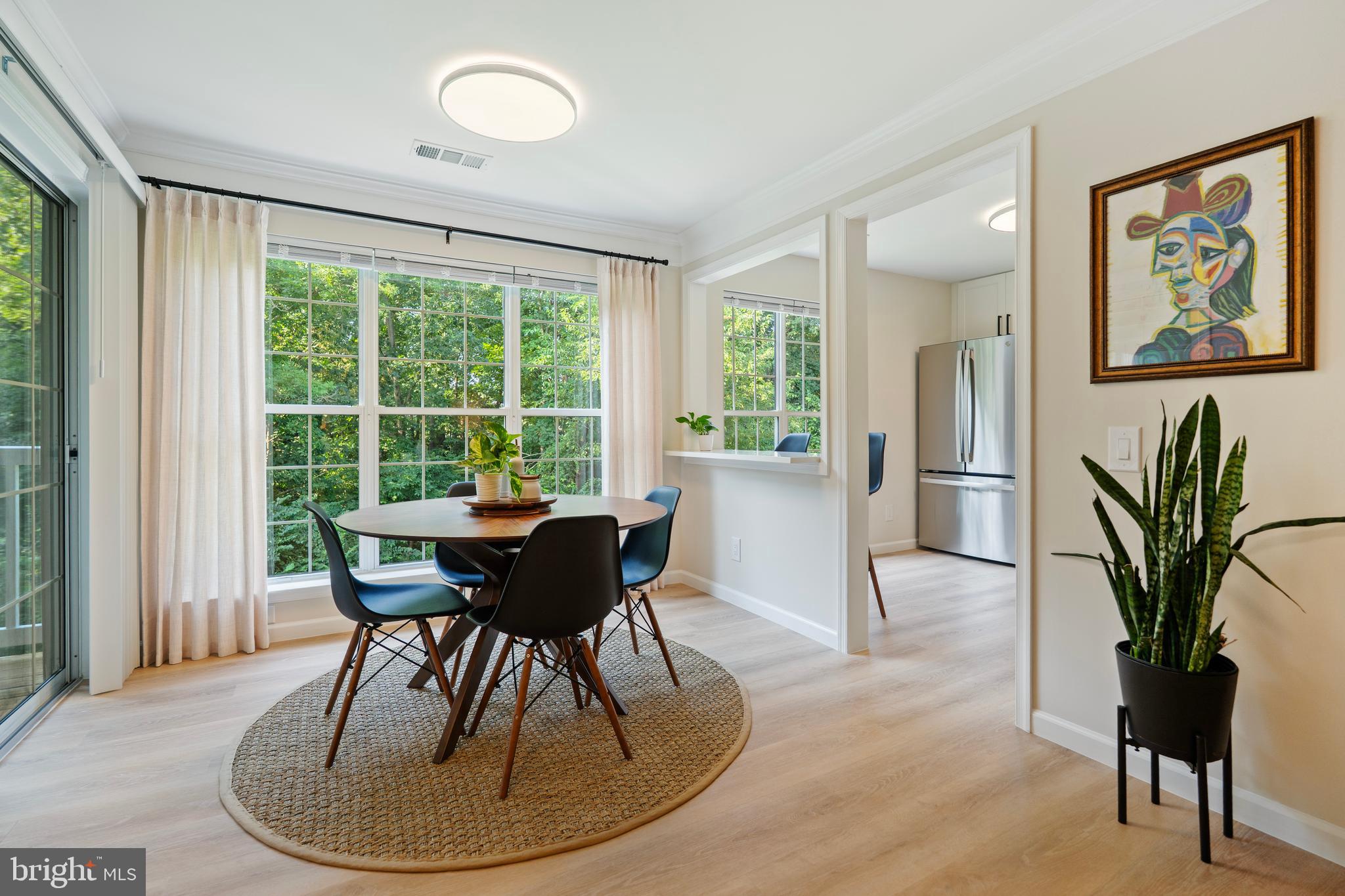46891 EATON TERRACE 200