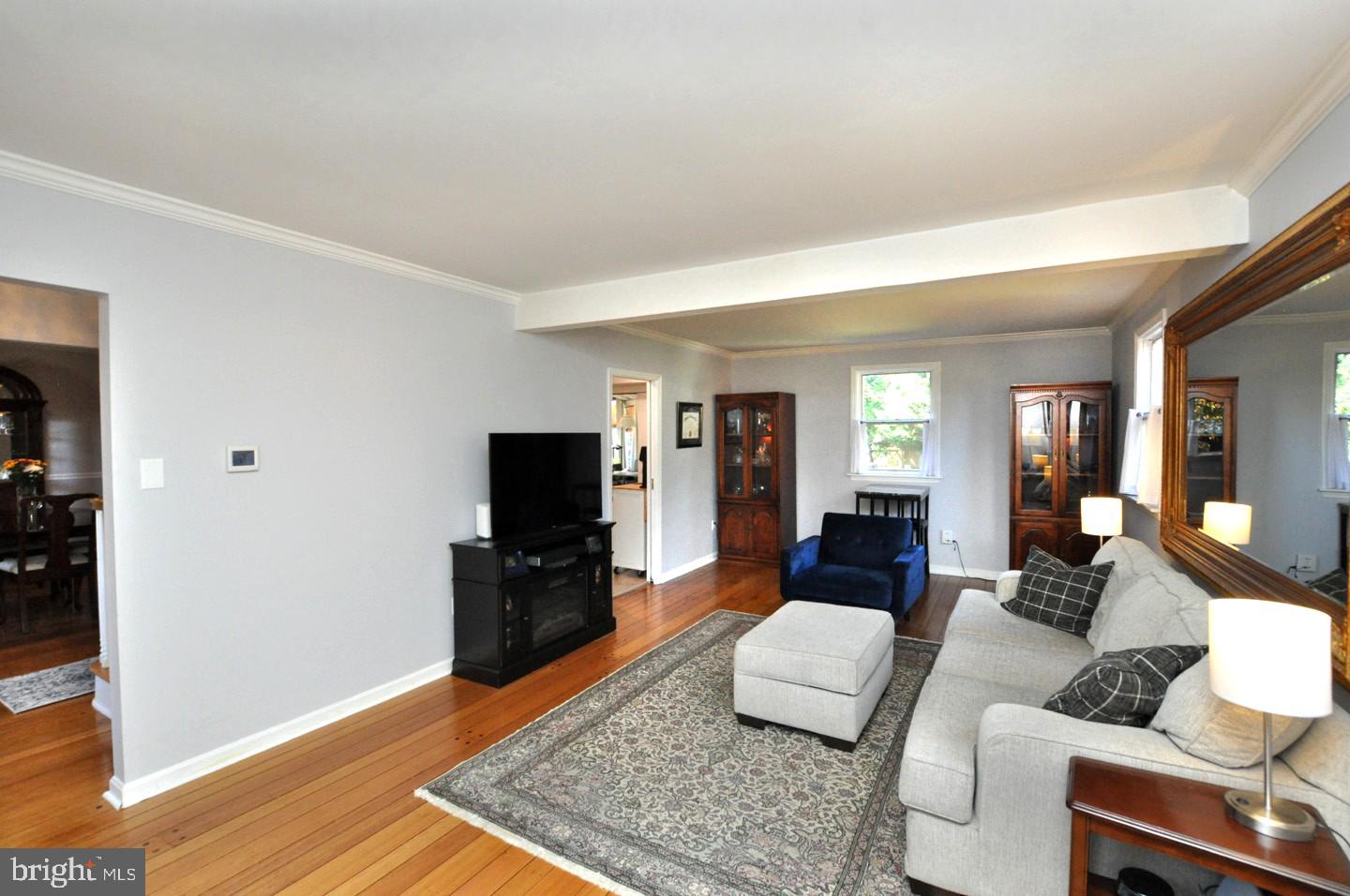 10 BLATHERWICK DRIVE