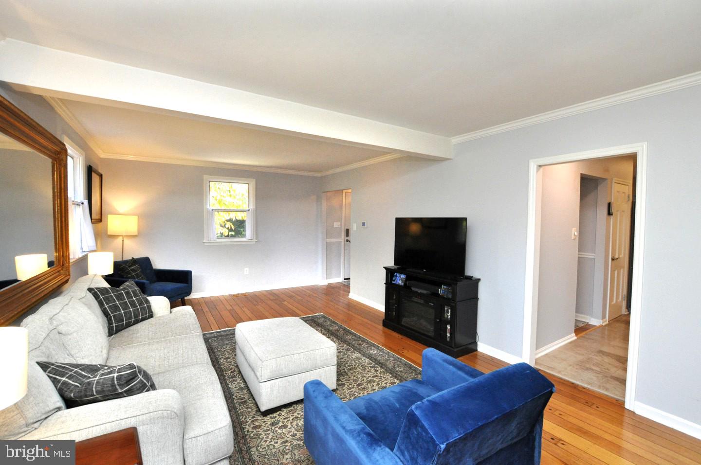 10 BLATHERWICK DRIVE