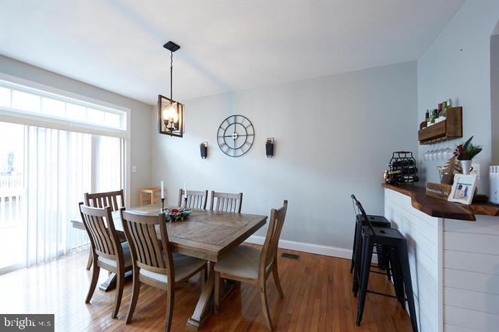 NORTHRIDGE VILLAGE - Residential Lease