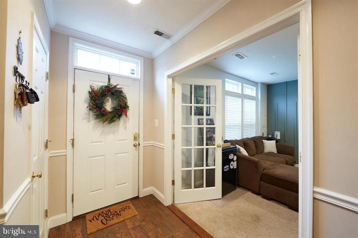 NORTHRIDGE VILLAGE - Residential Lease